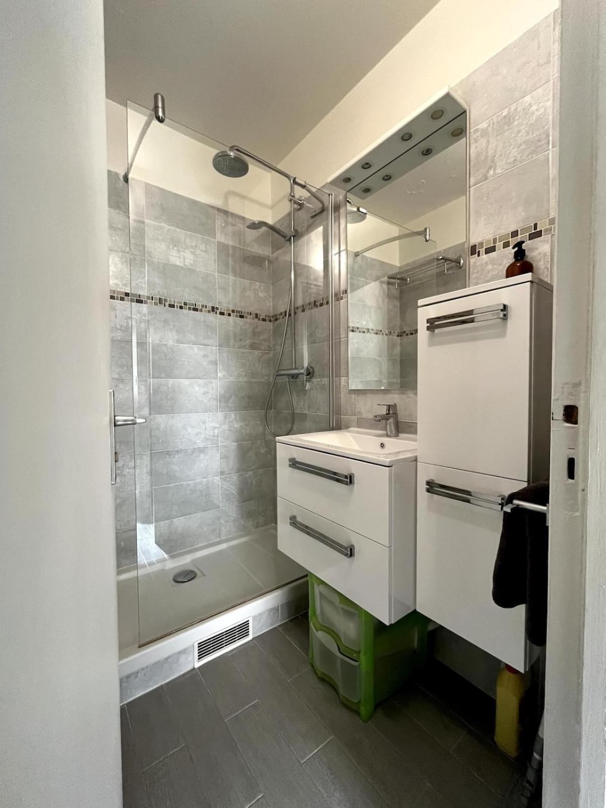 28 Square Meters, Near Eiffel Tower Apartment Paris