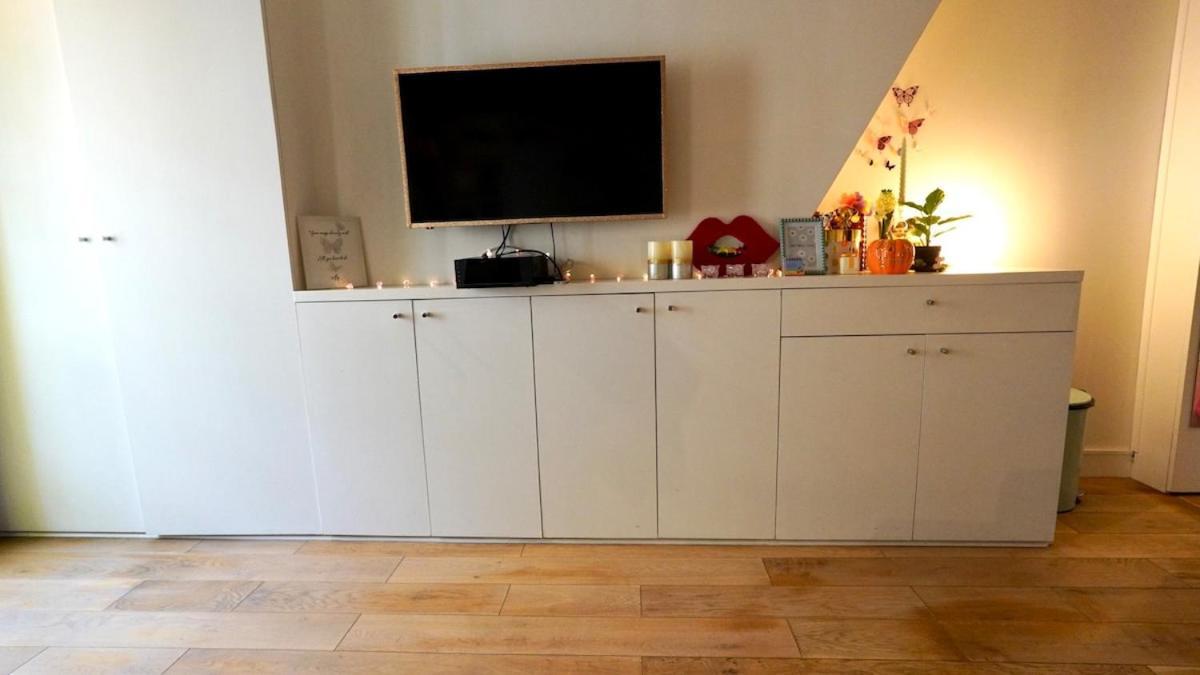 01 Grand At Rambuteau Apartment Paris