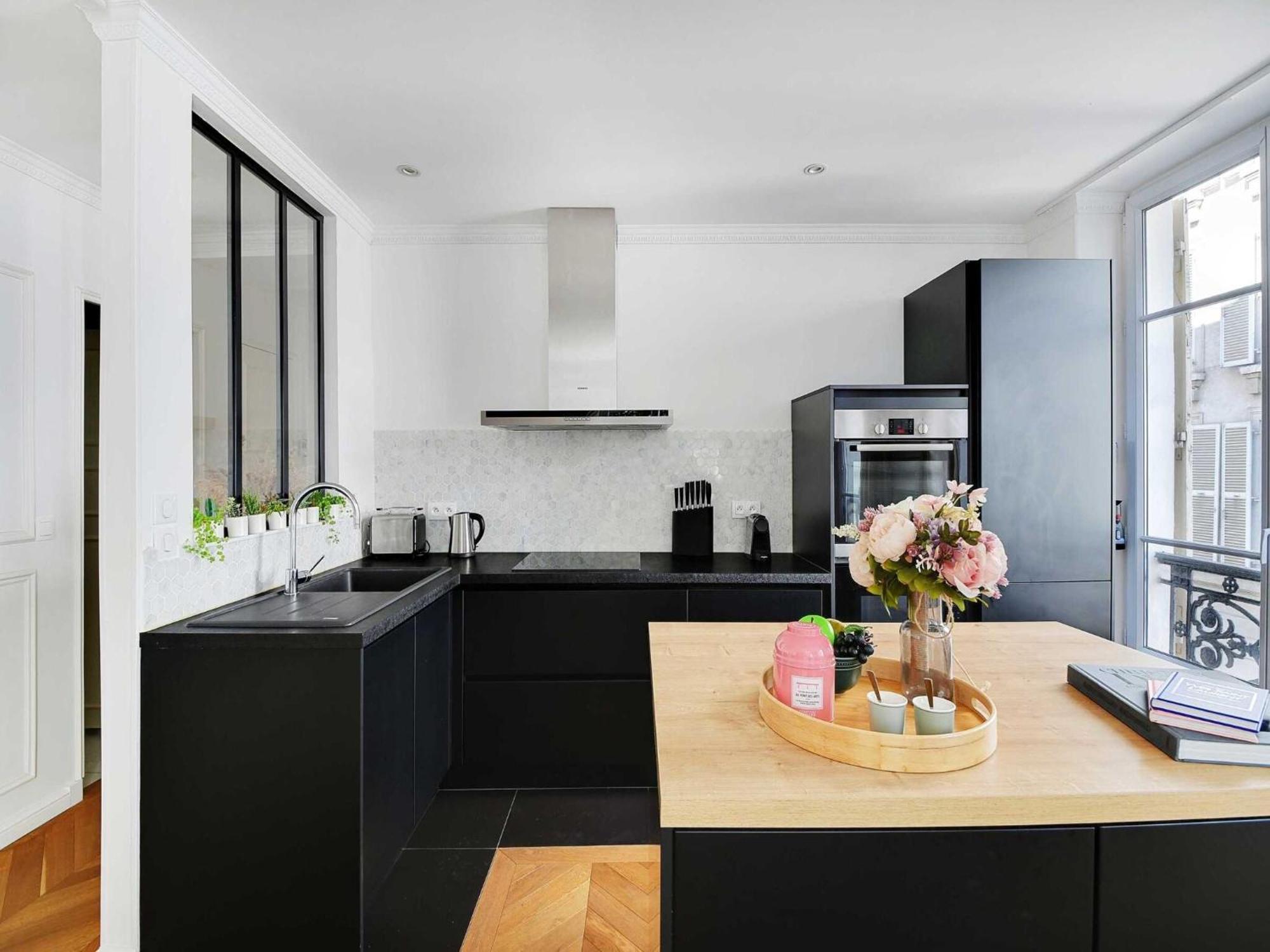 Apartment Charming Apt- 2bd 4p - Saintonge Le Marais Paris