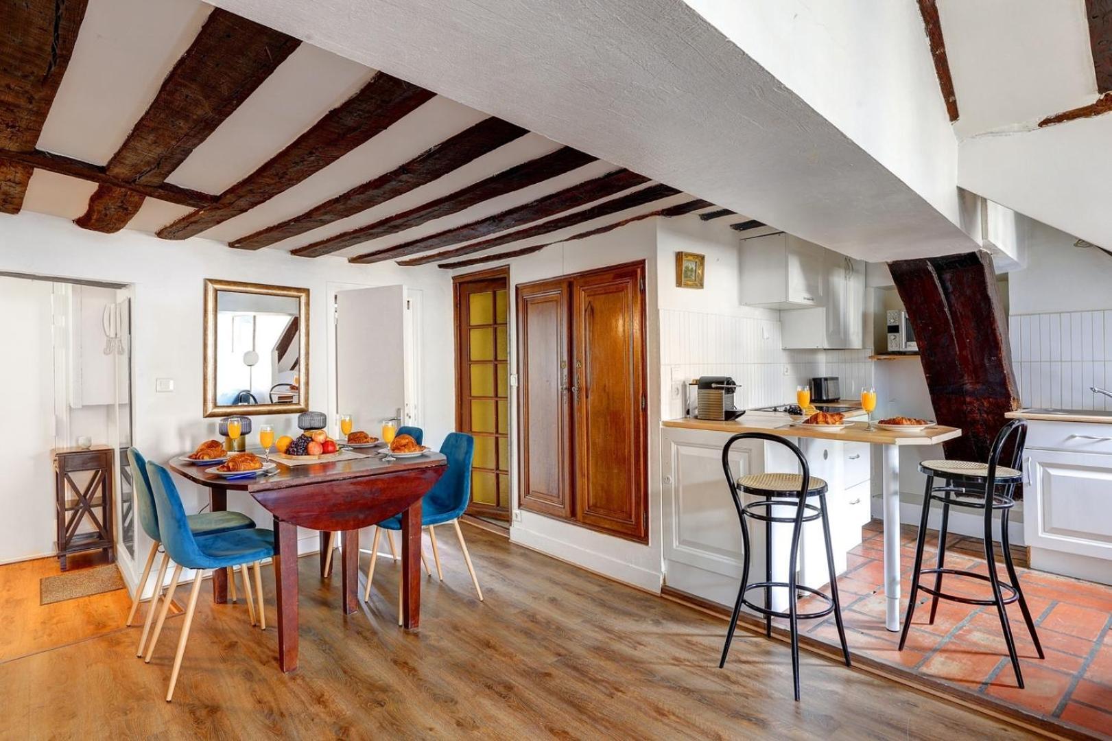 Bnbnook - Stylish 2br - Ile St-louis - Notre-dame Apartment *