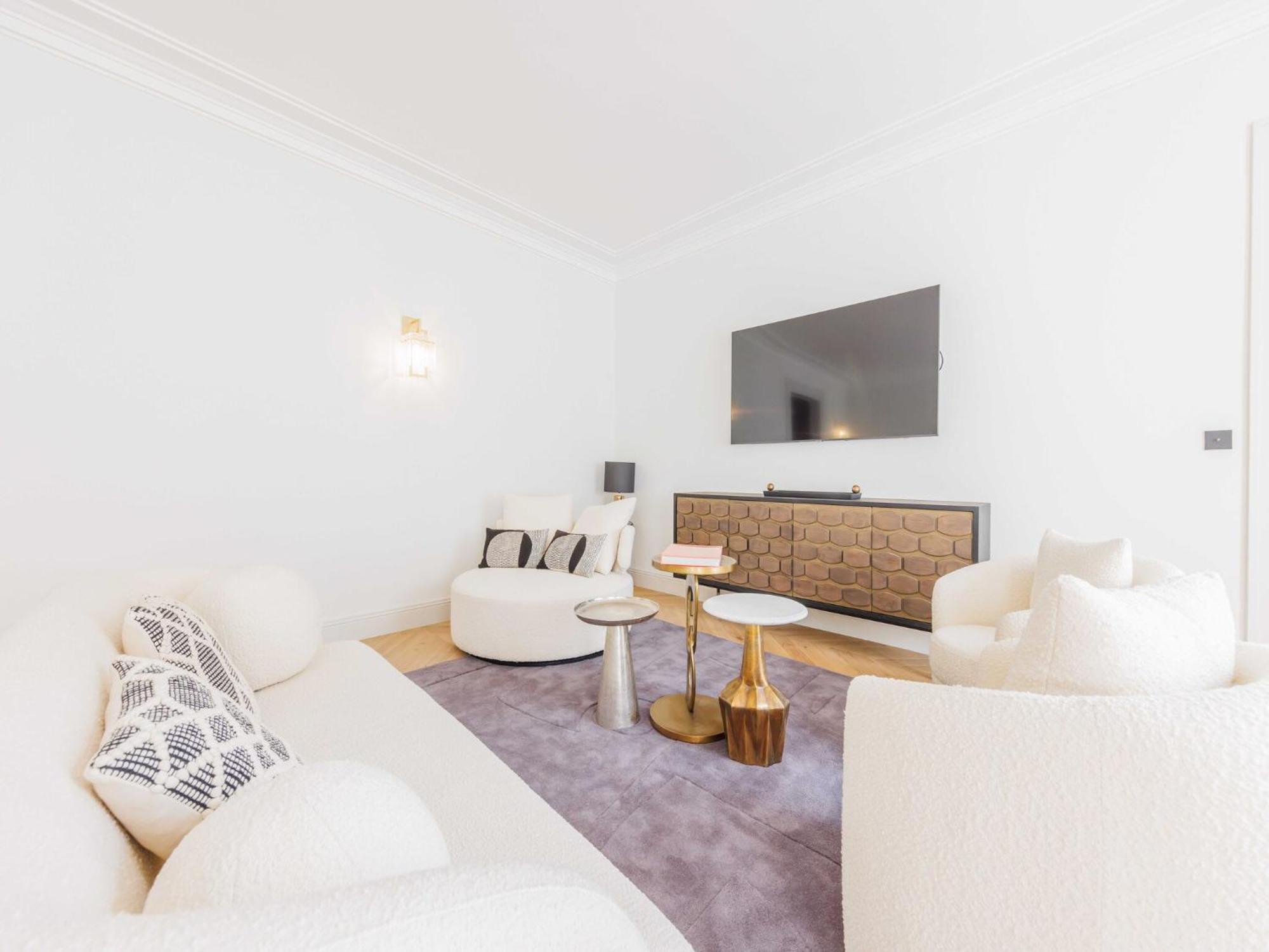 Exceptional - Trocadero 16th - Mobility Lease Paris