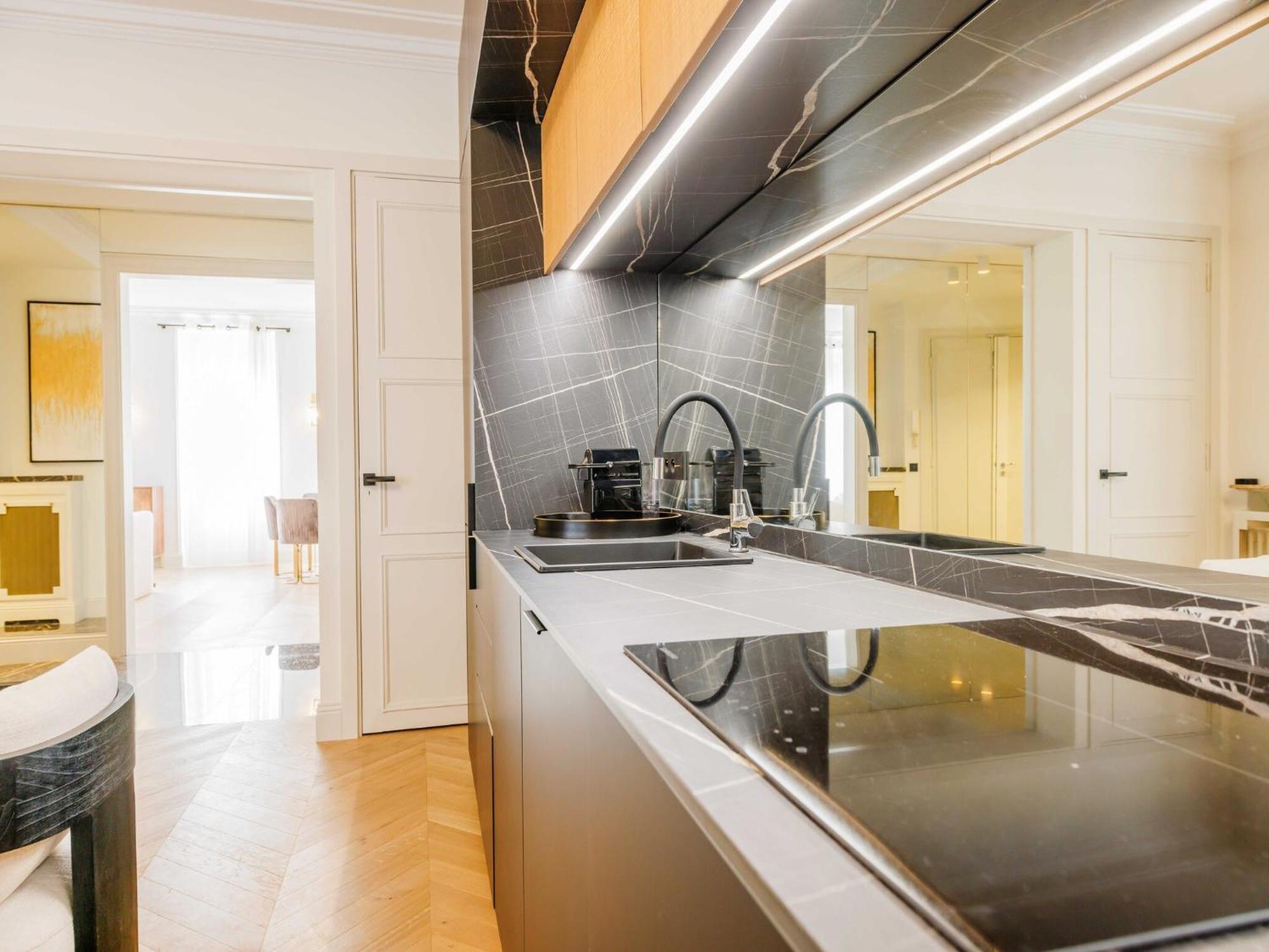 Apartment Exceptional - Trocadero 16th - Mobility Lease *