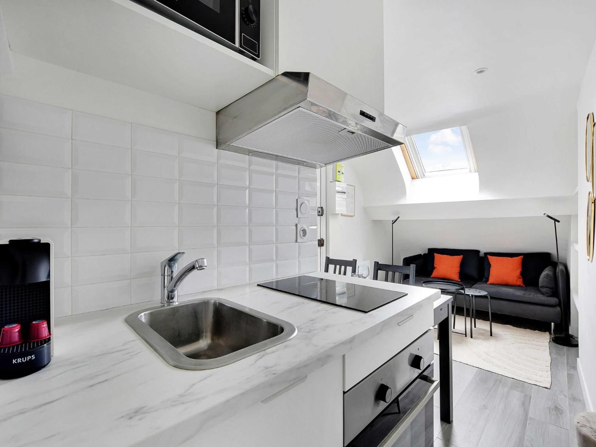 In The Heart Of - Rivoli - Mobility Lease Apartment