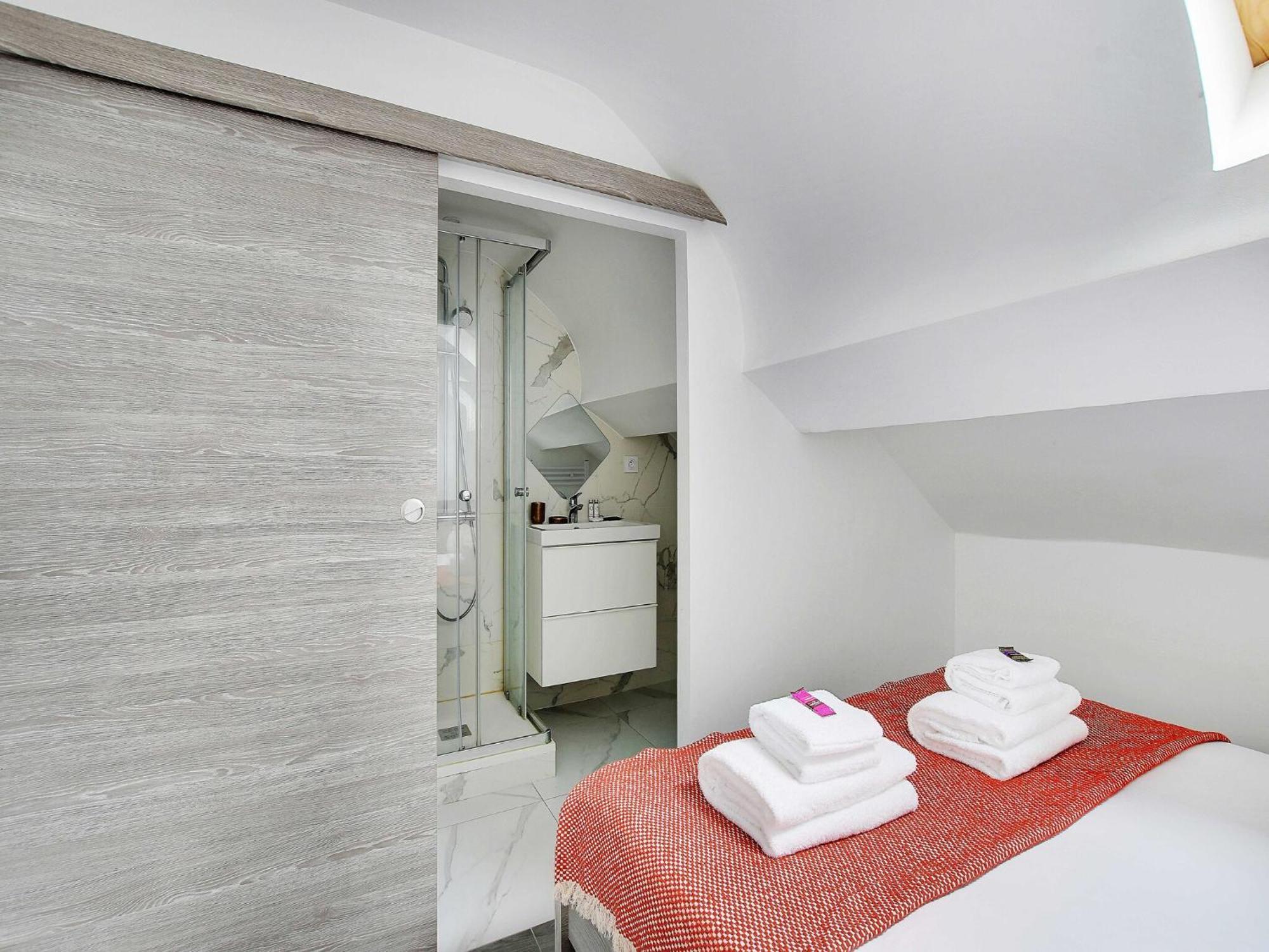 Apartment In The Heart Of - Rivoli - Mobility Lease Paris
