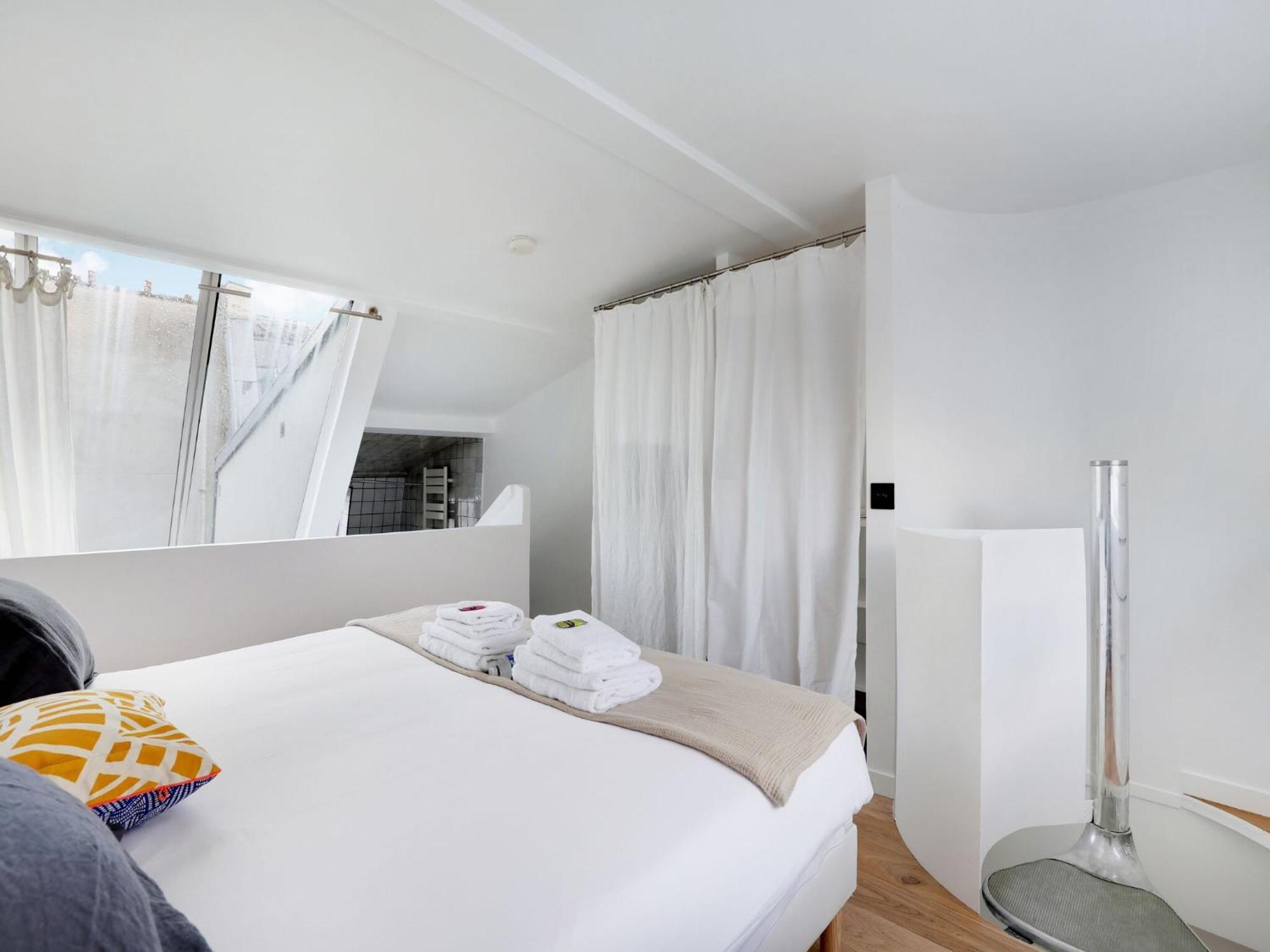Cosy And Atypical Marais Balcony - 1 Bdr 2 P Apartment Paris