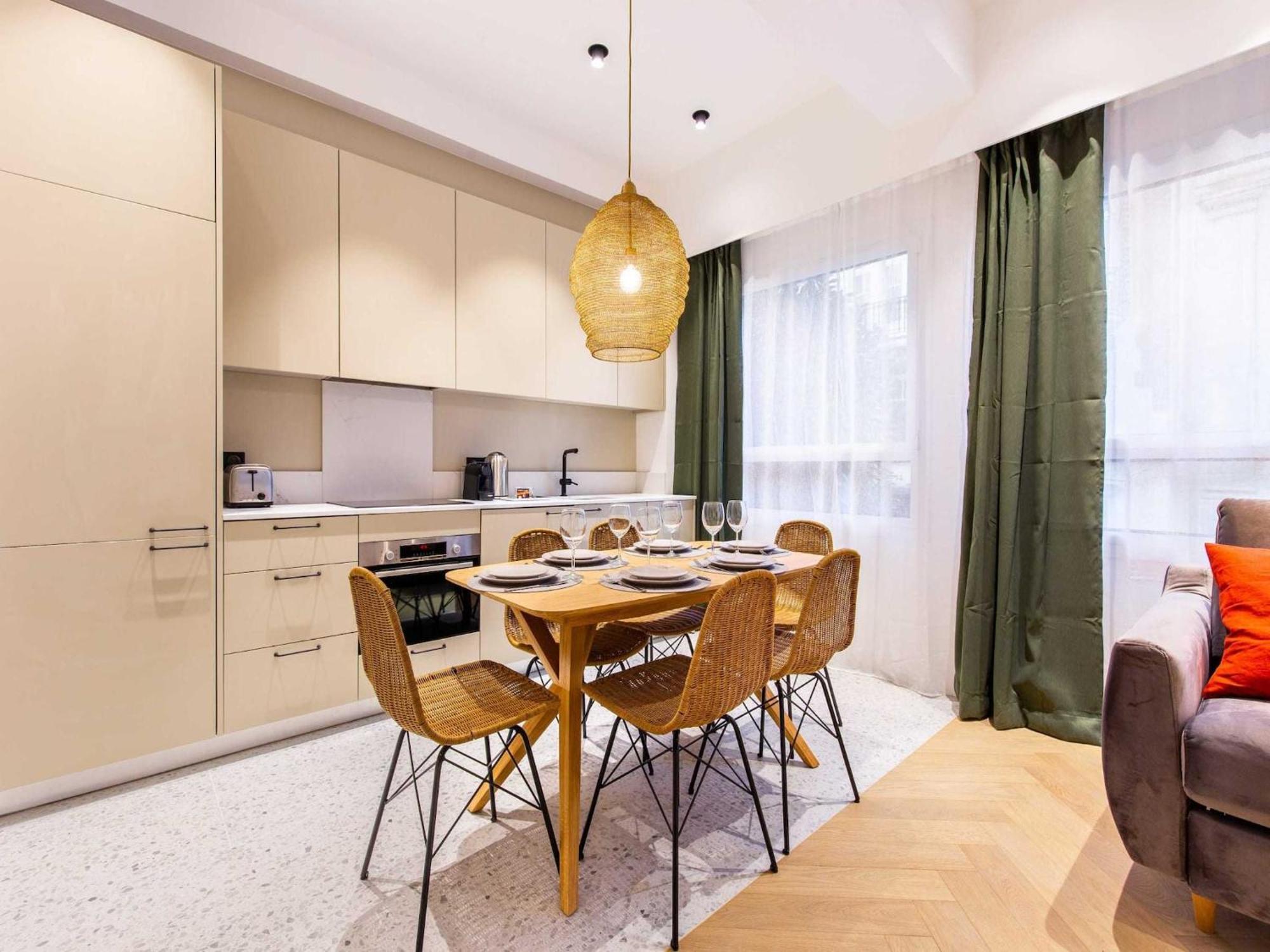 Appt Design 2br 6p - Mute - Mobility Lease * Paris