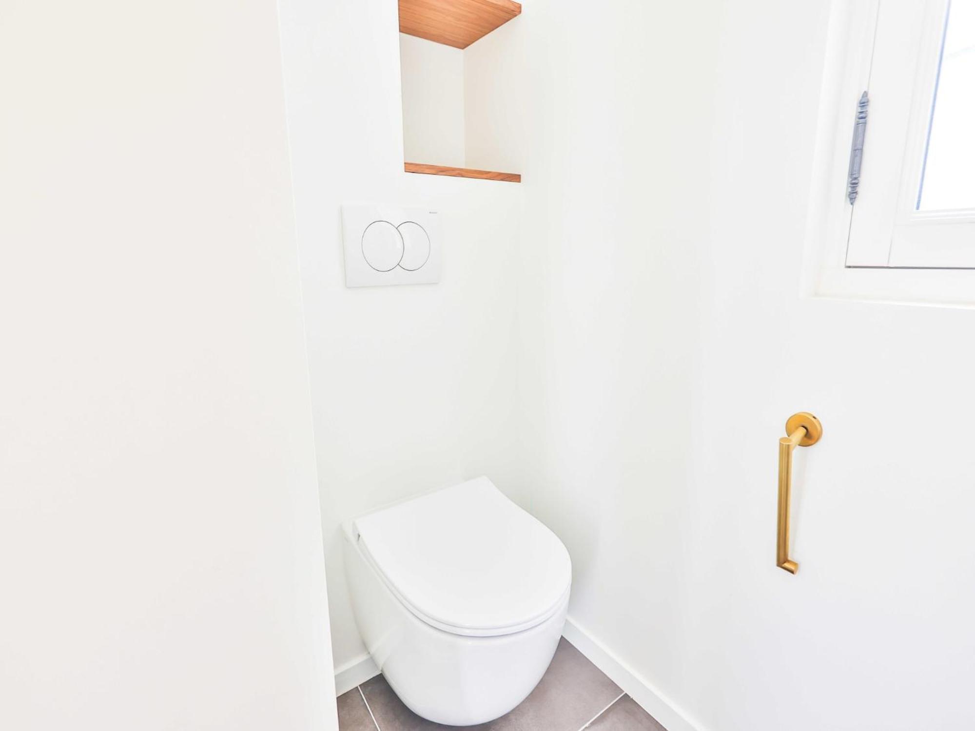 Beautiful Modern 3 Bdr 6p C Ur De Apartment