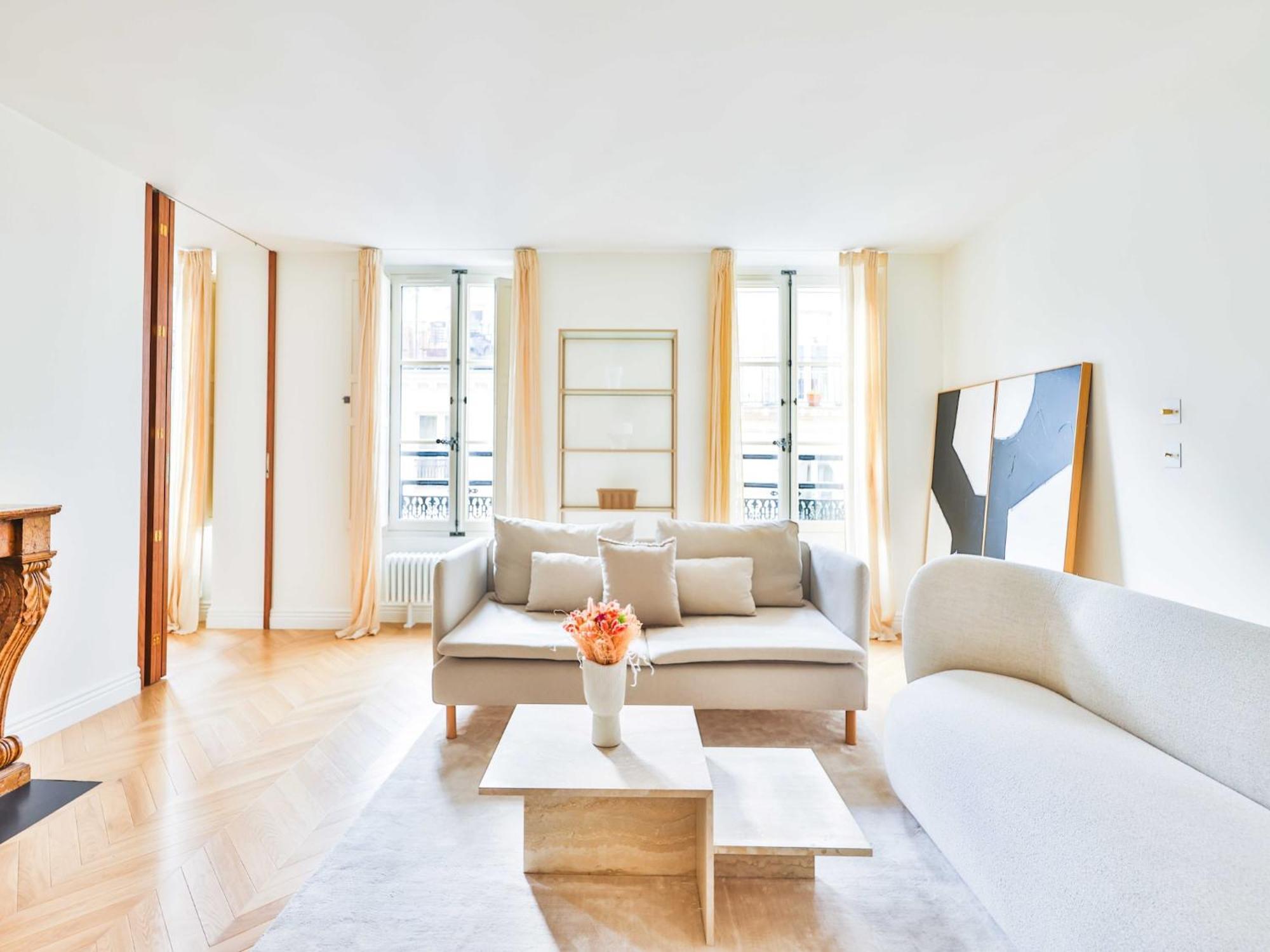 Beautiful Modern 3 Bdr 6p C Ur De *