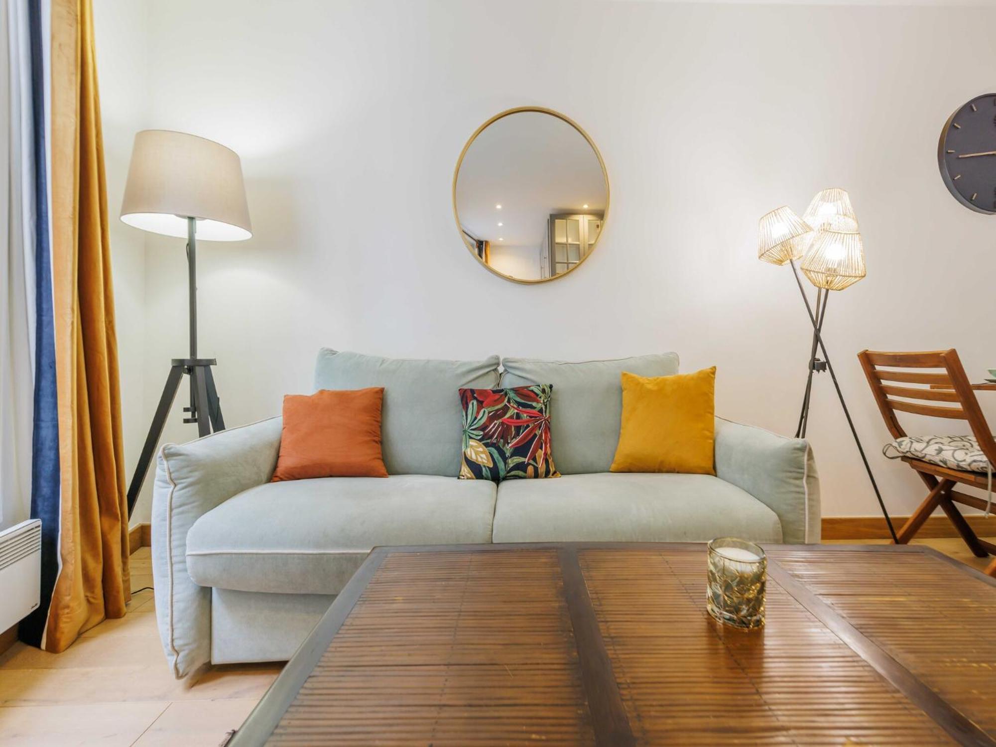 Charming Near Champ De Mars - Mobility Lease