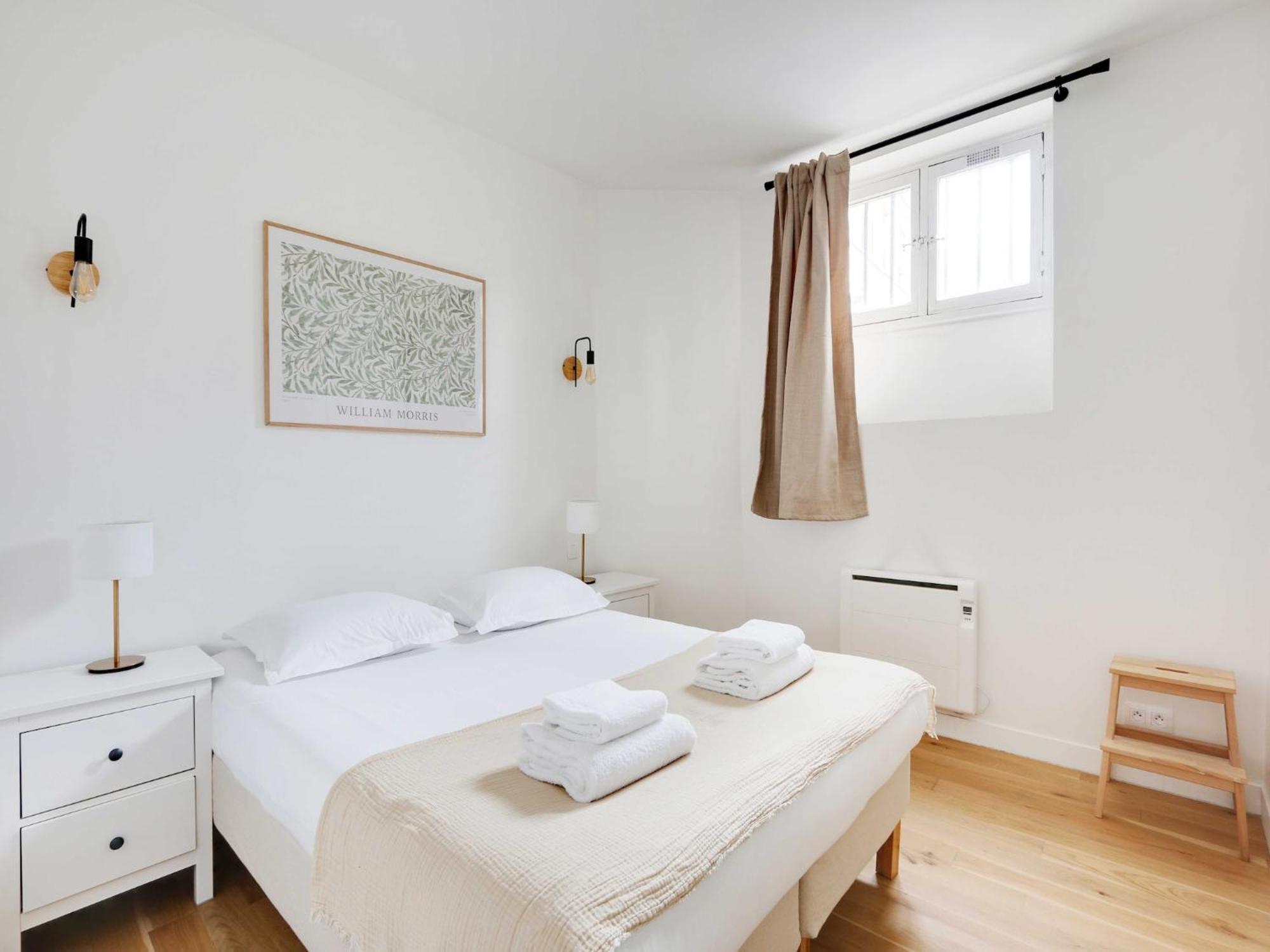Apartment Sublime Appt - 1bd 2p - Near Canal Saint Martin