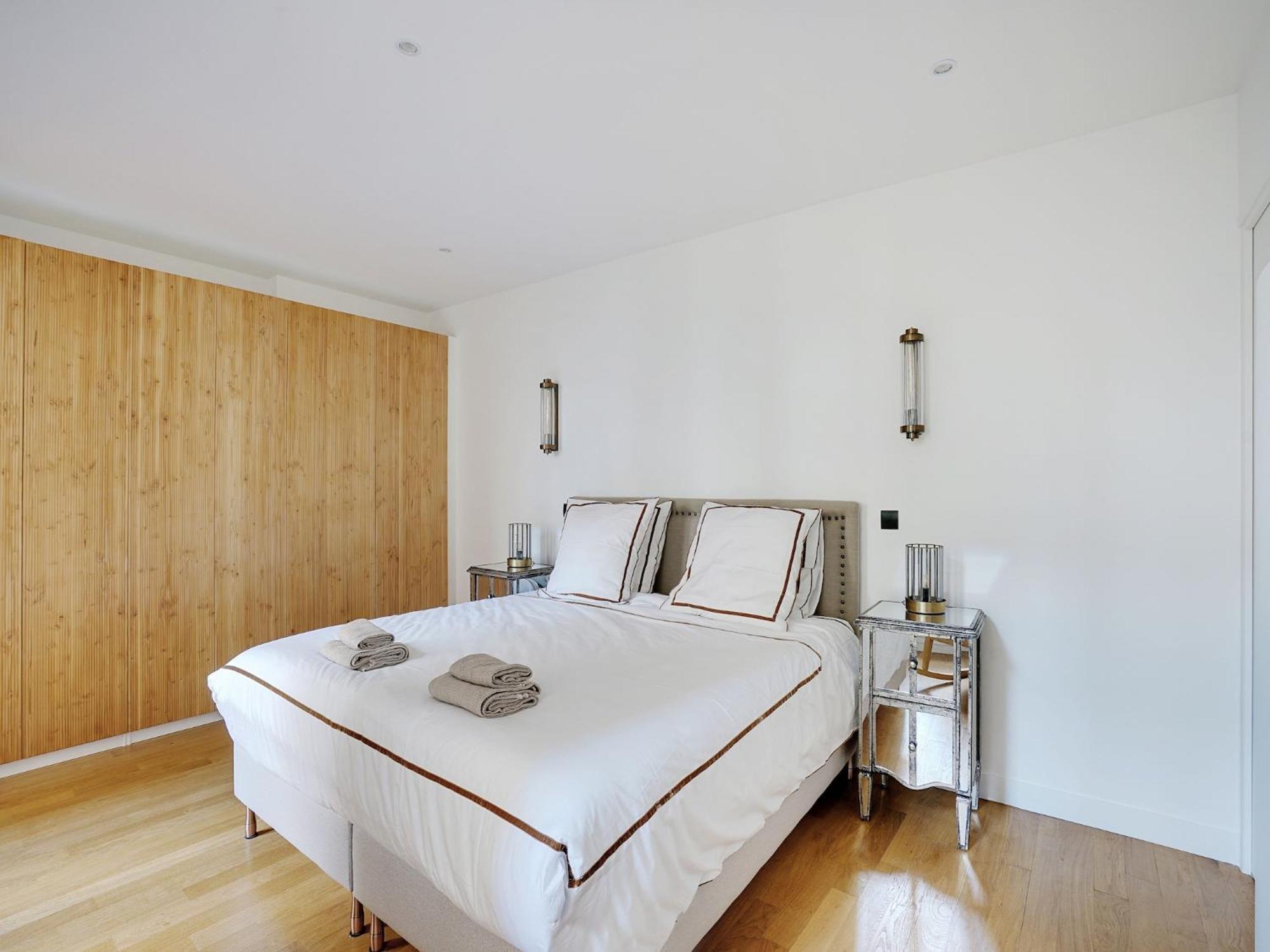 Magnificent 2 Bdr 4p - Invalides Appartement