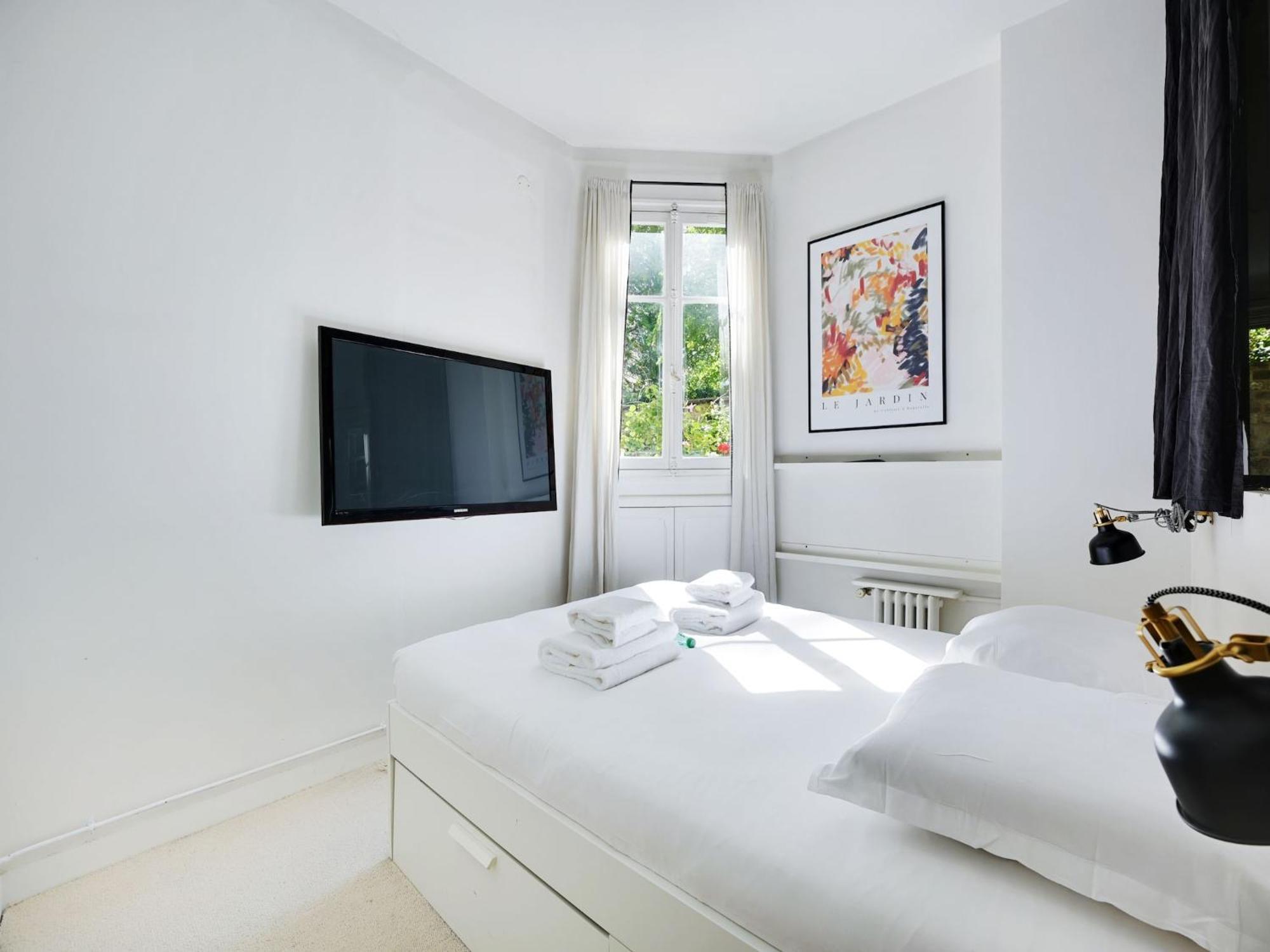 Appt Garden 3 Bdr 6p - Mirabeau - Auteuil Apartment *
