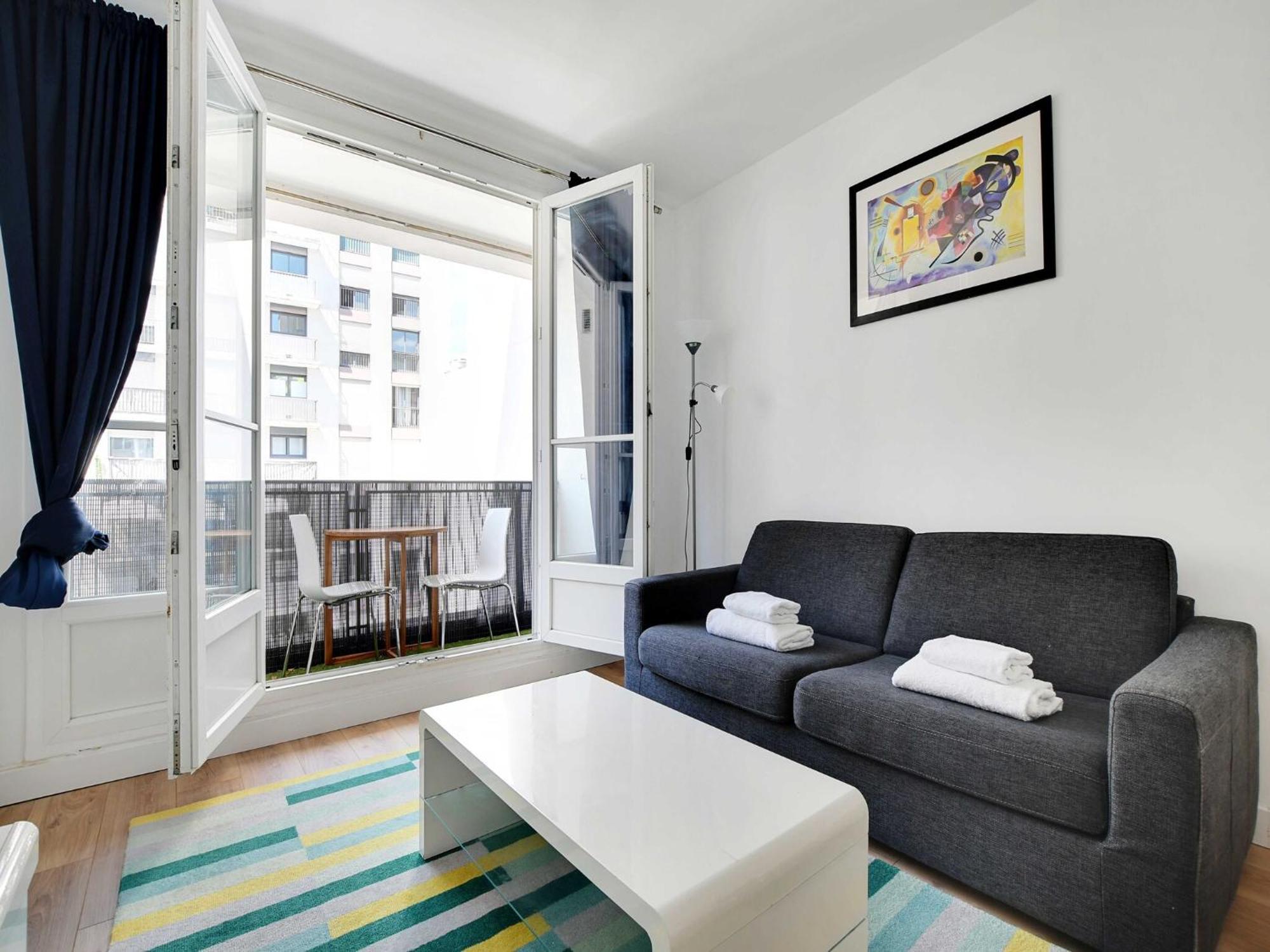 Bright Flat - 1br 4p - Javel * Paris
