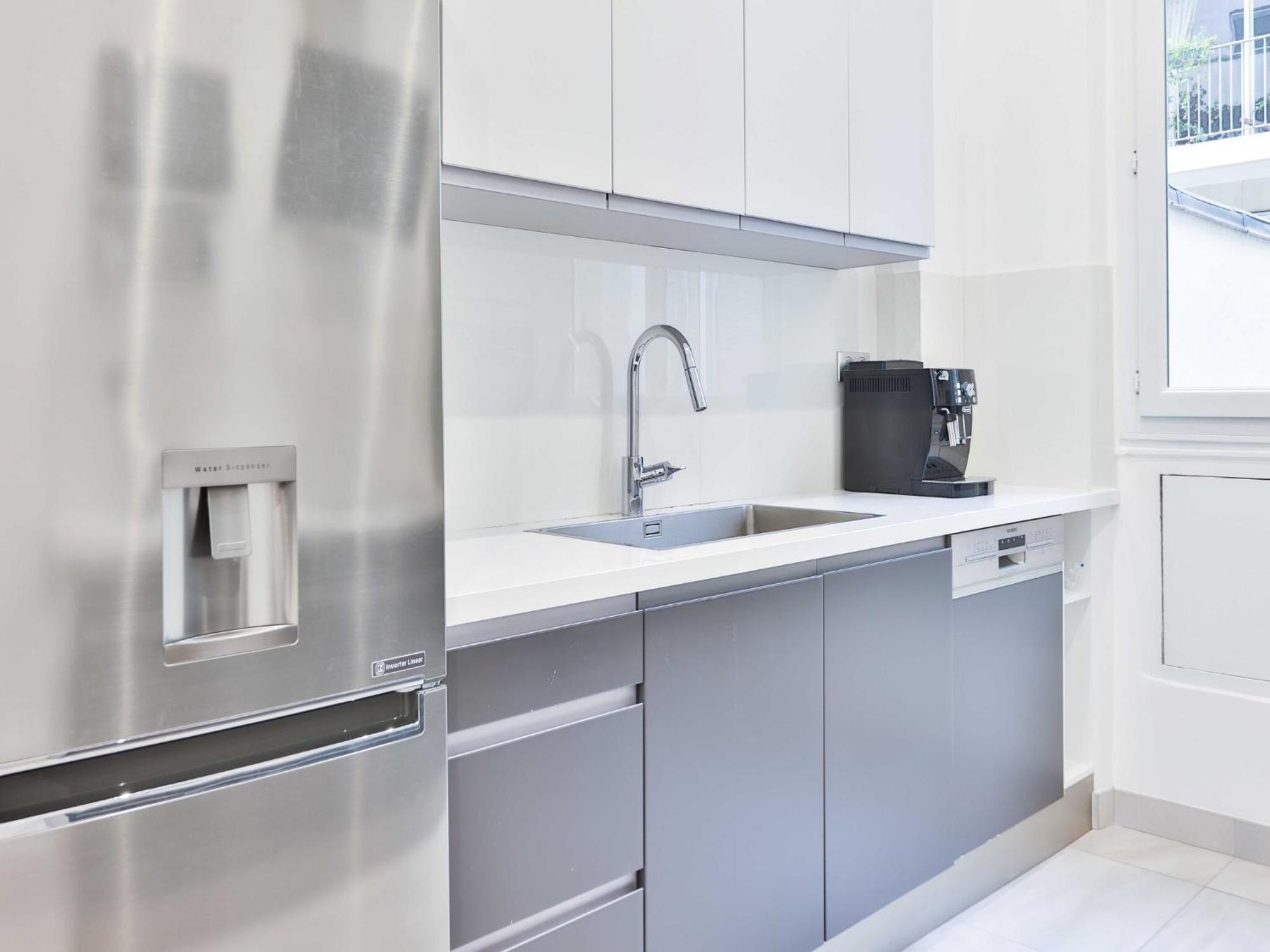 Exceptional Flat - Near Trocadero - Mobility Lease
