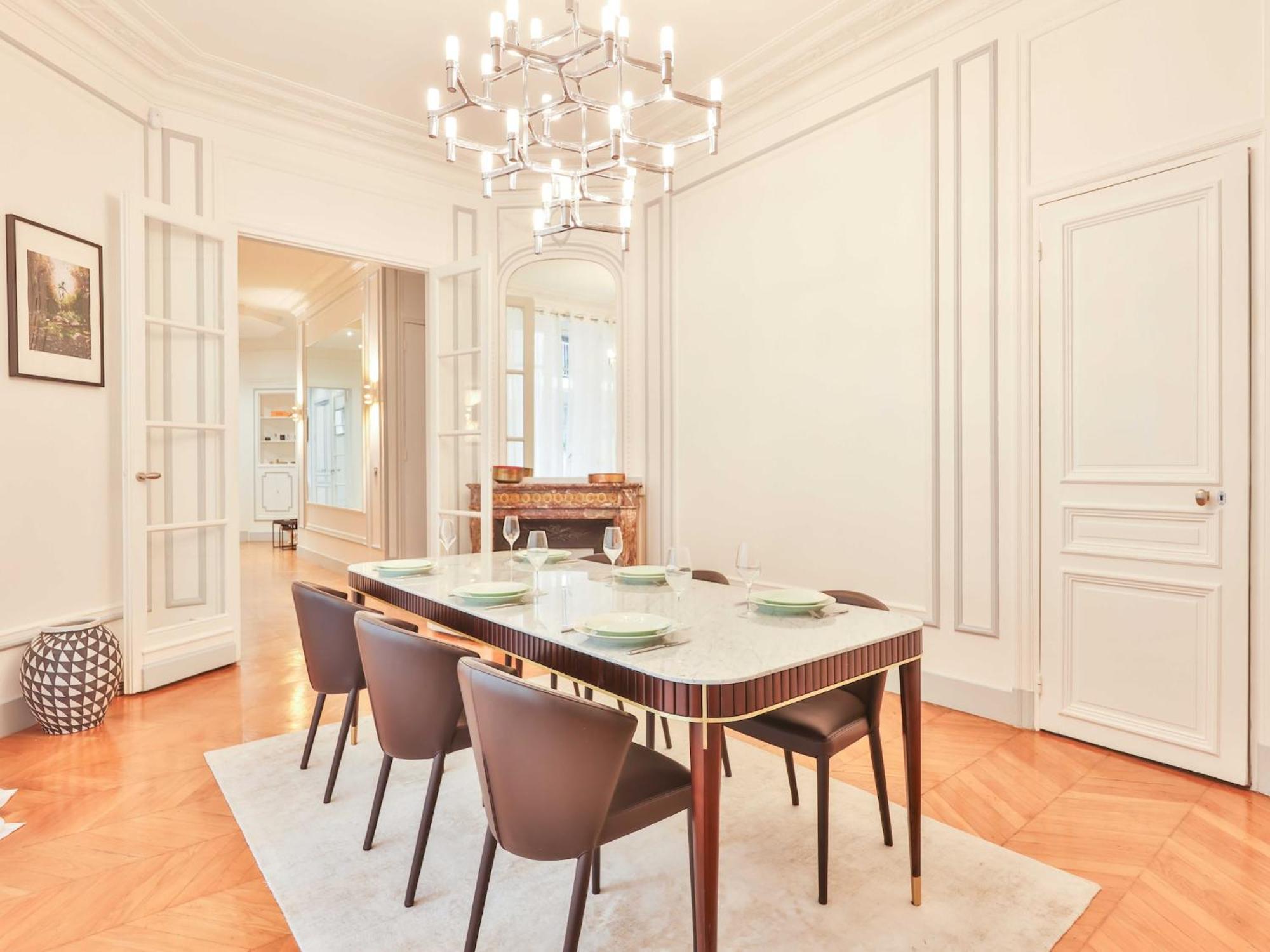 Apartment Exceptional Flat - Near Trocadero - Mobility Lease *