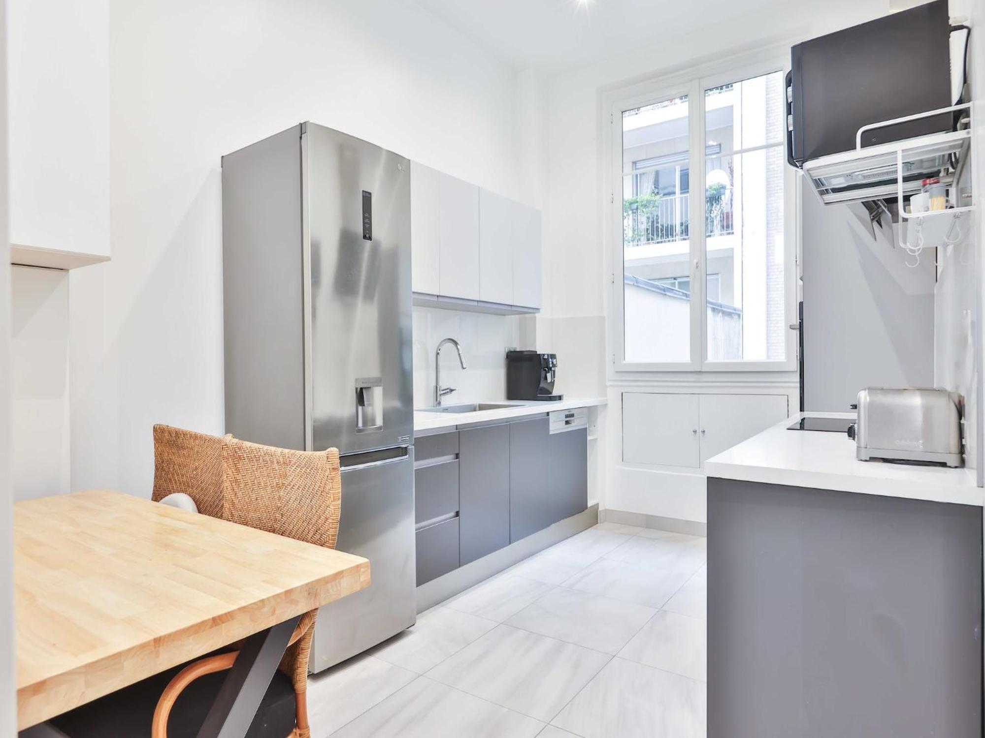 Exceptional Flat - Near Trocadero - Mobility Lease Apartment
