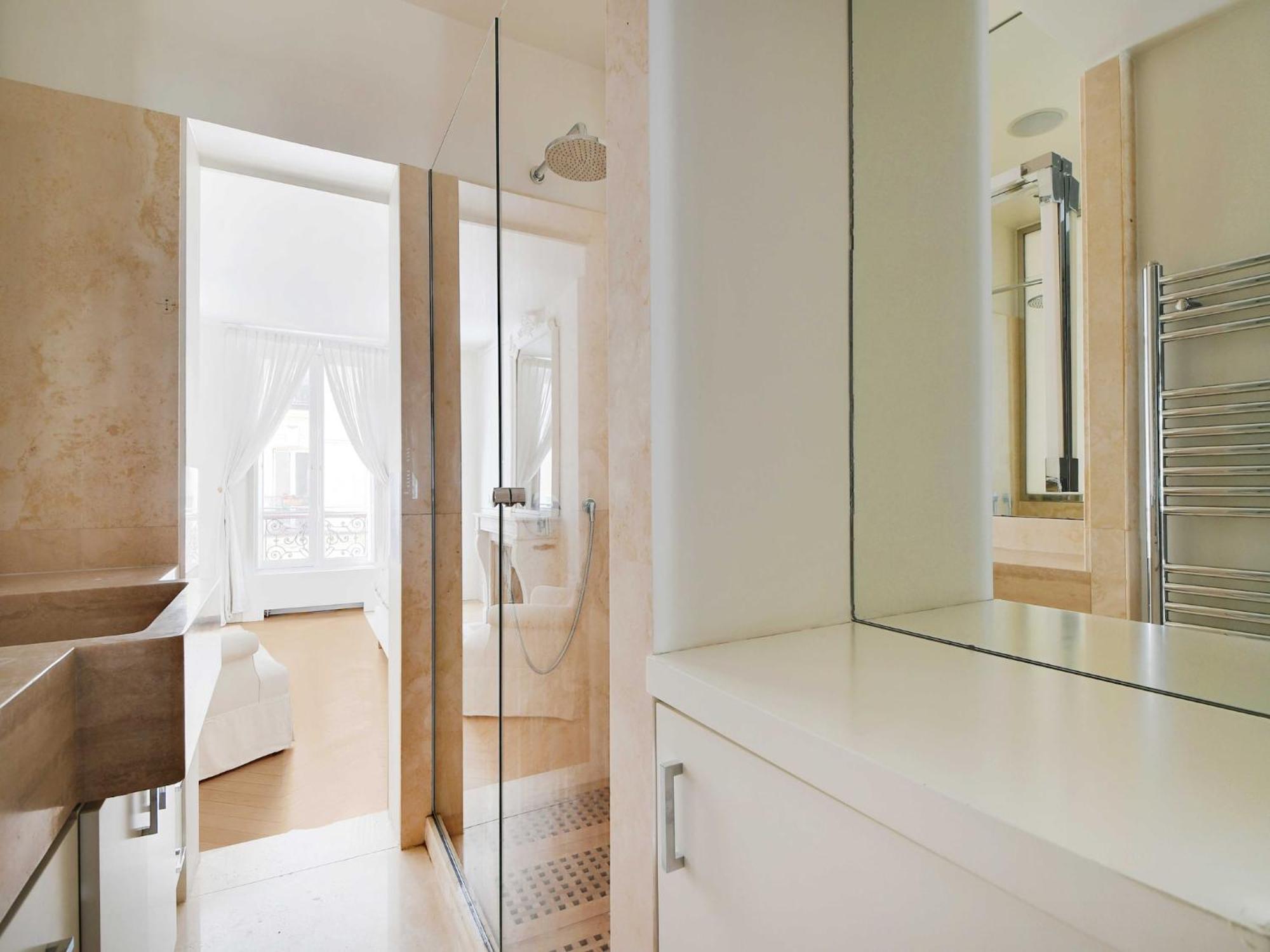 Charm And Modernity - 3bd-6p - Odeon Luxembourg Apartment