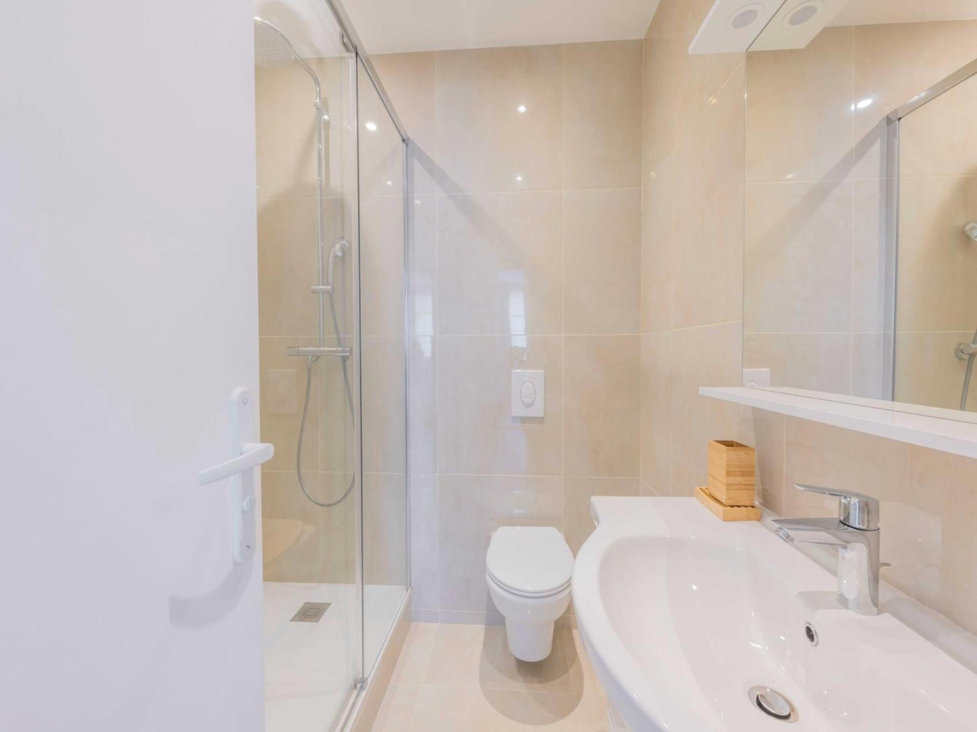 Magnificent -2br 4p - Porte Maillot Paris