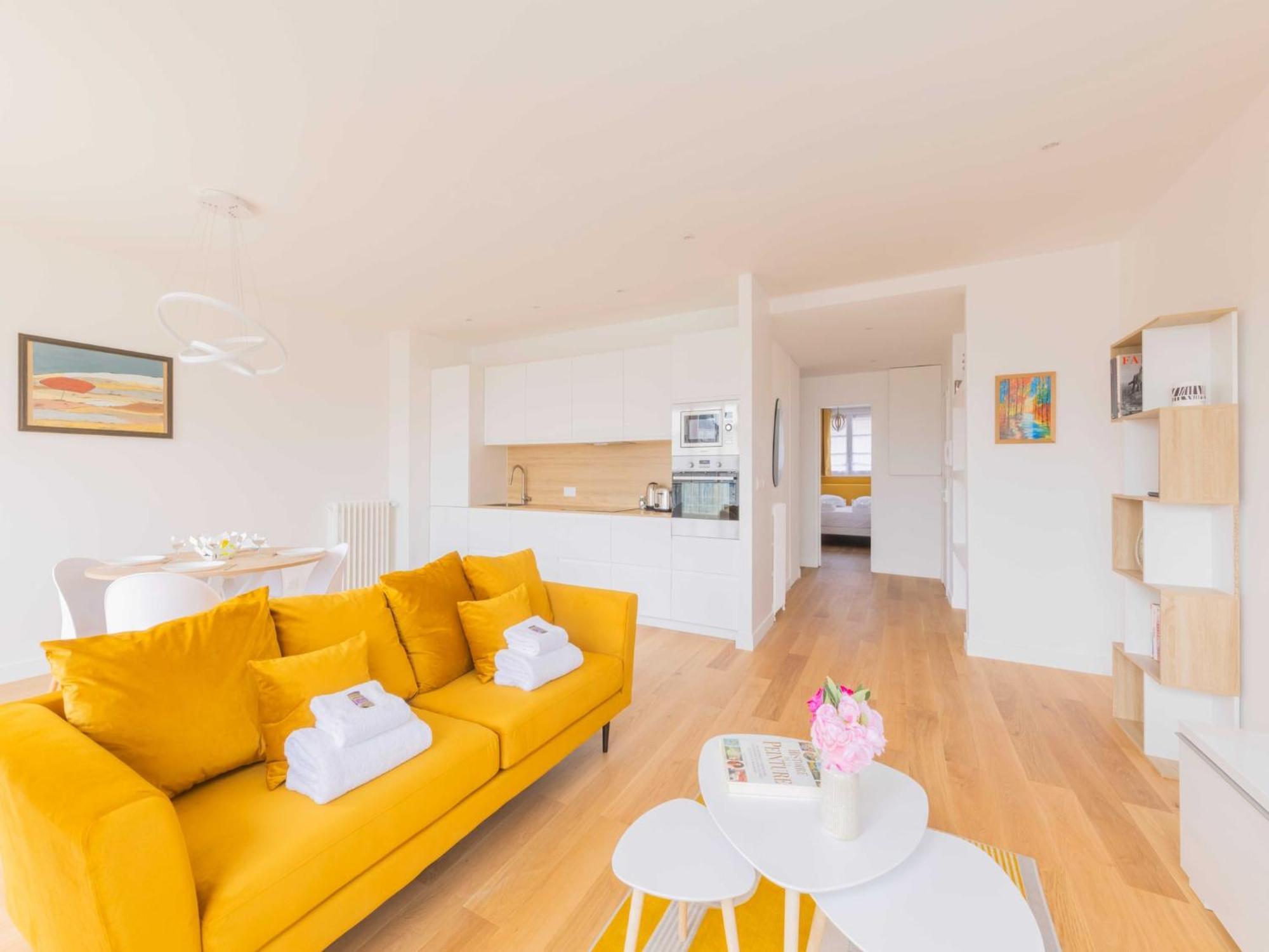 Magnificent -2br 4p - Porte Maillot Paris
