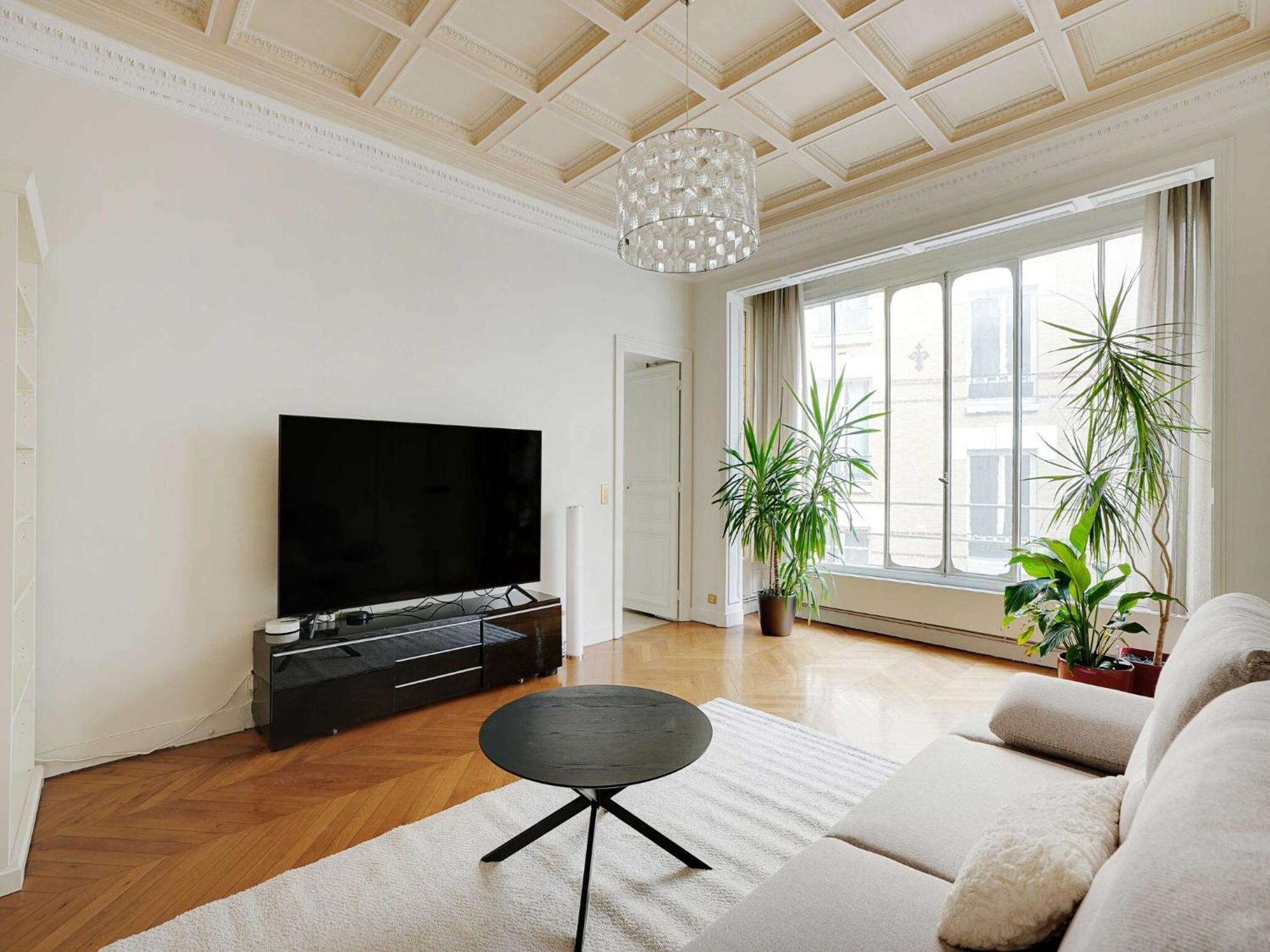 Splendid Spacious Apartment- Mobility Lease Apartment Paris