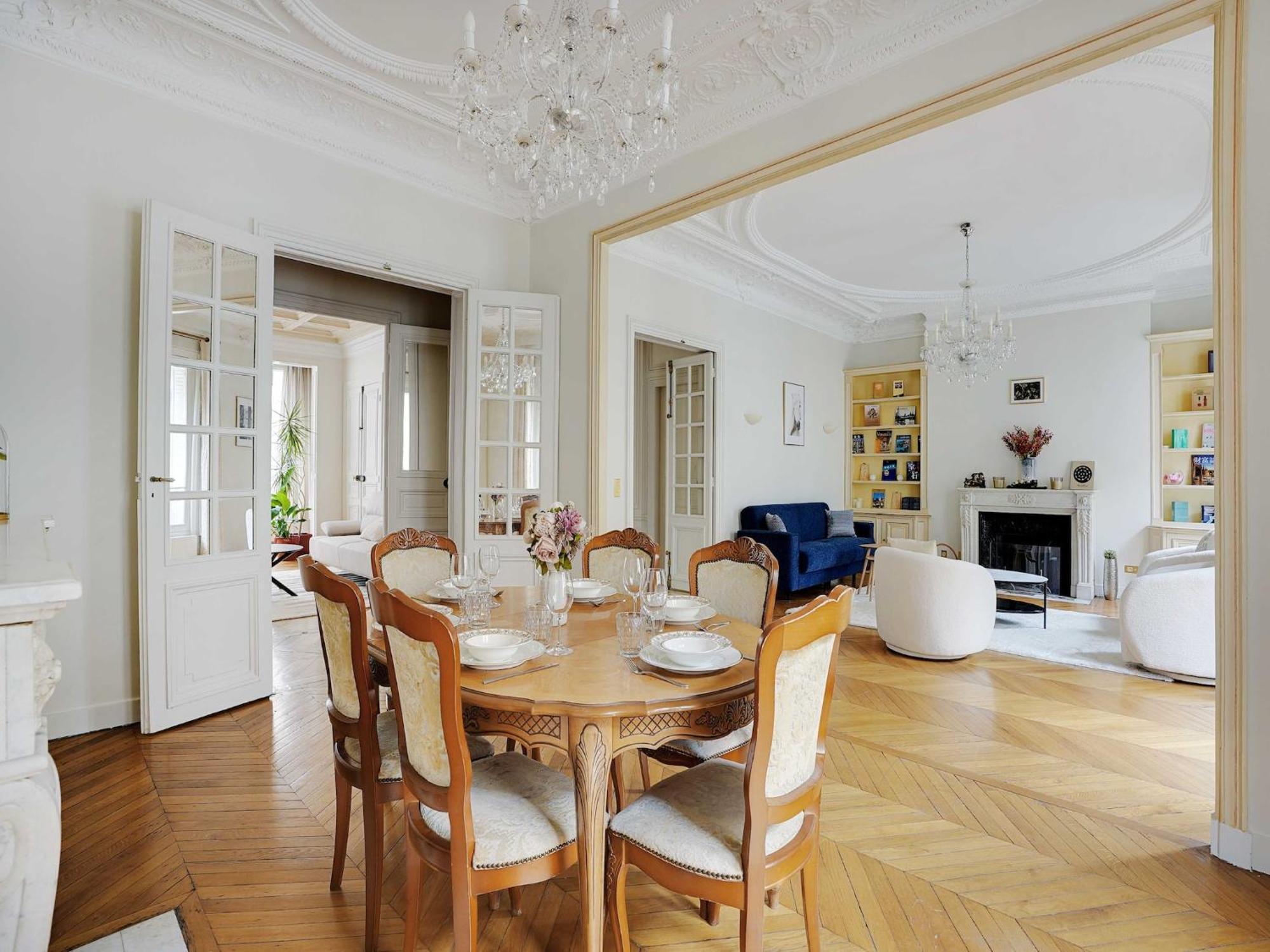 Splendid Spacious Apartment- Mobility Lease