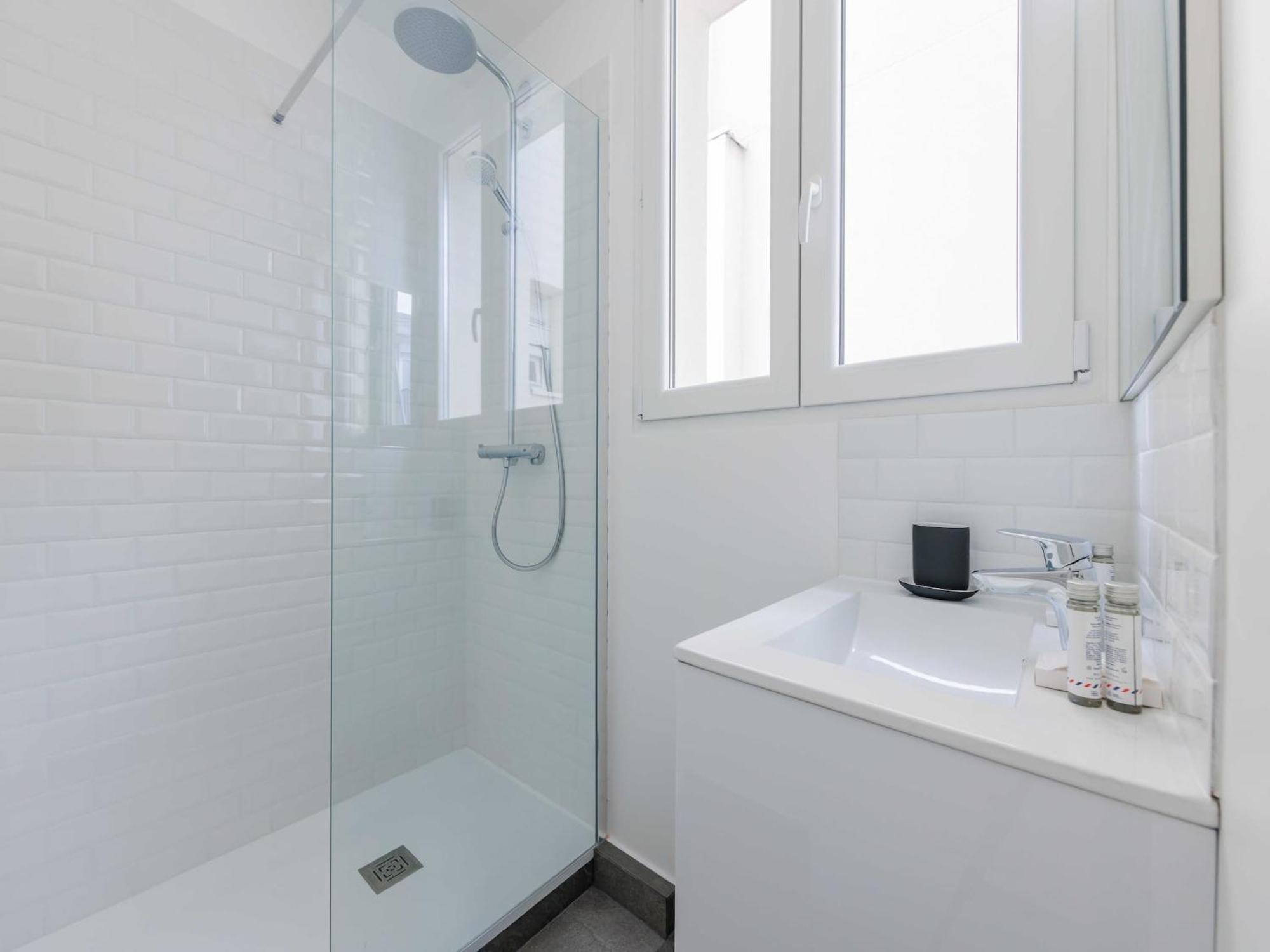 Charming Appt 2 Bdr 4p Sacre-coeur *