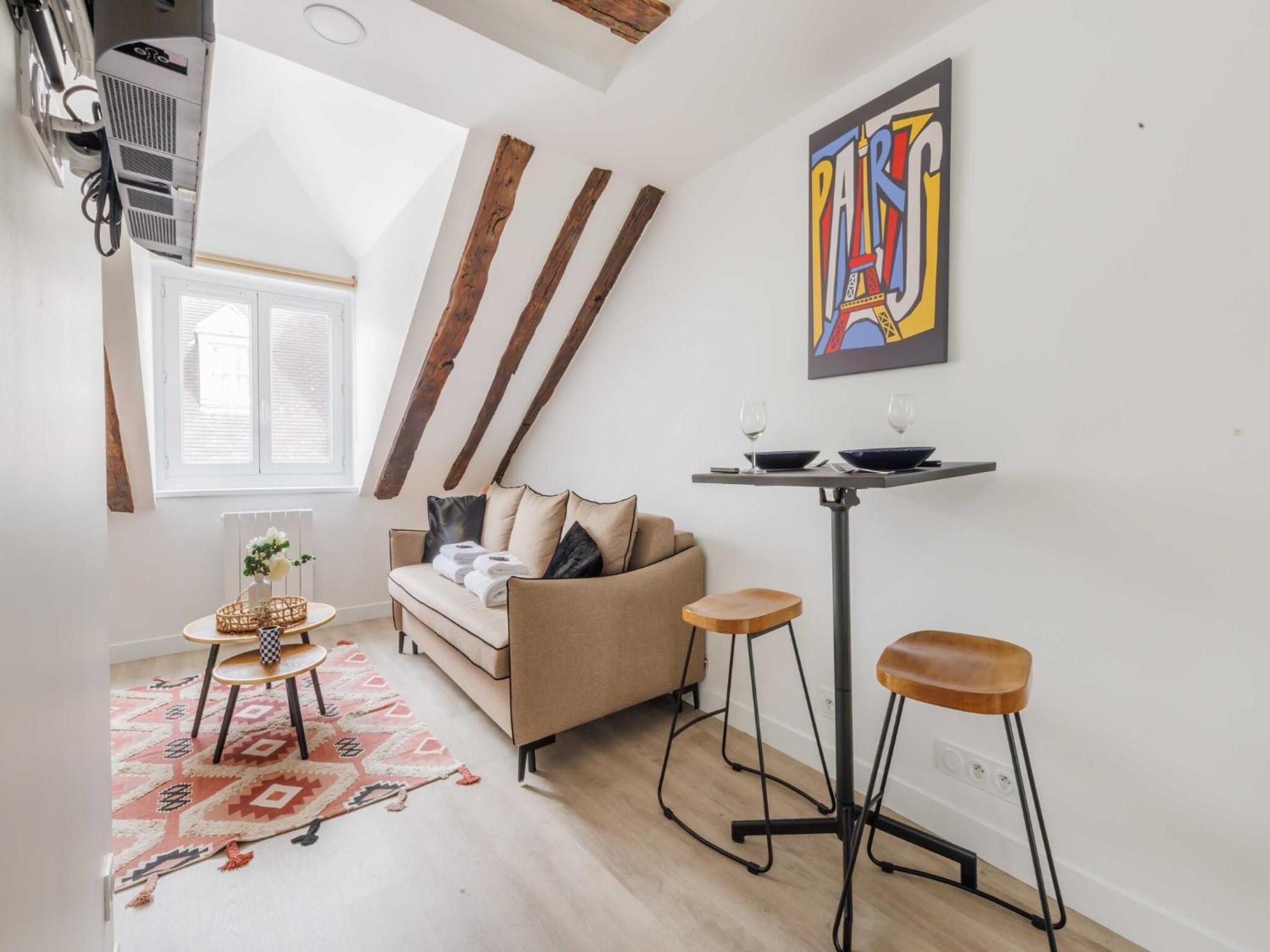 Charming - Invalides - Mobility Lease Paris