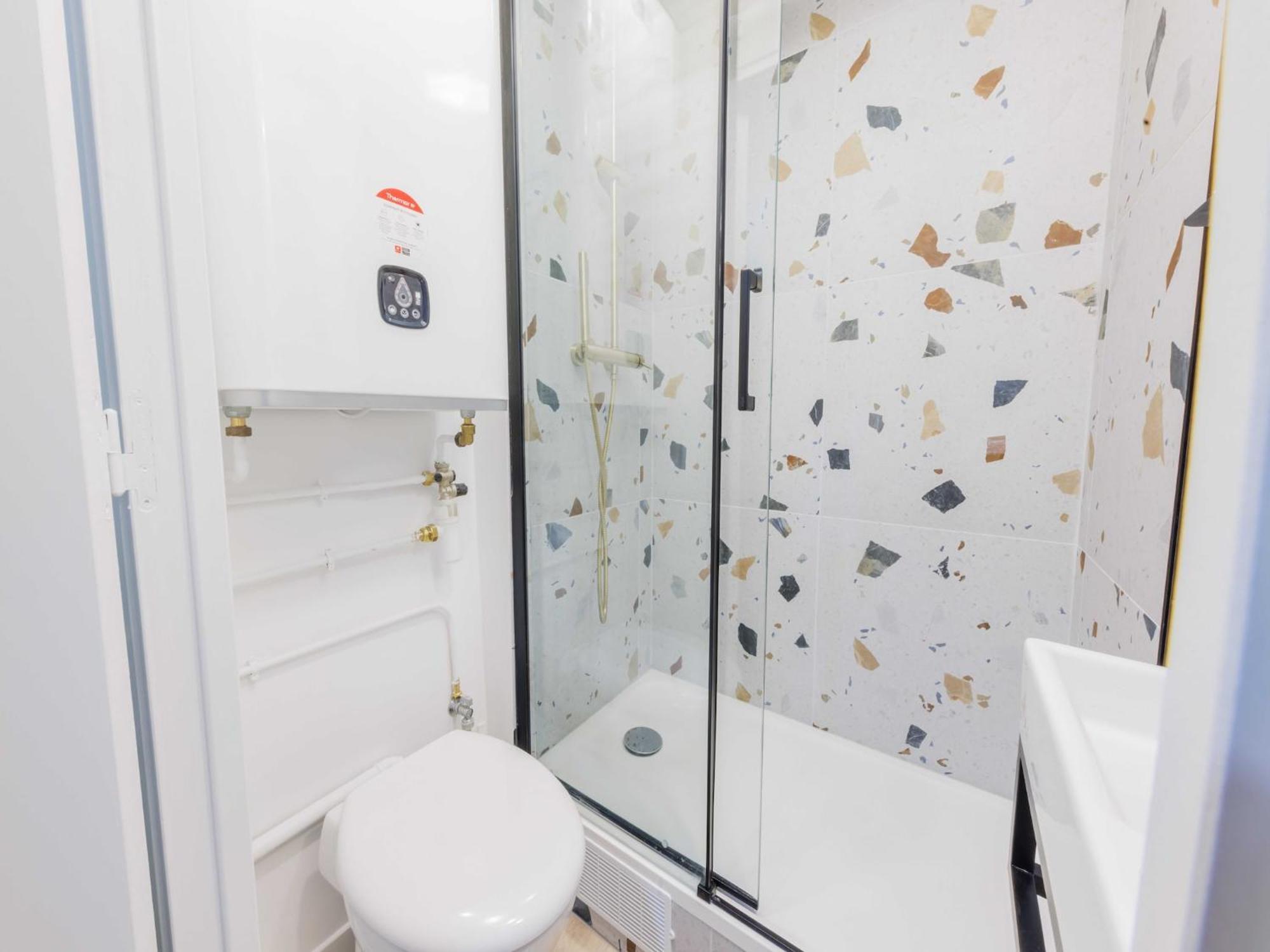Charming - Invalides - Mobility Lease Apartment Paris