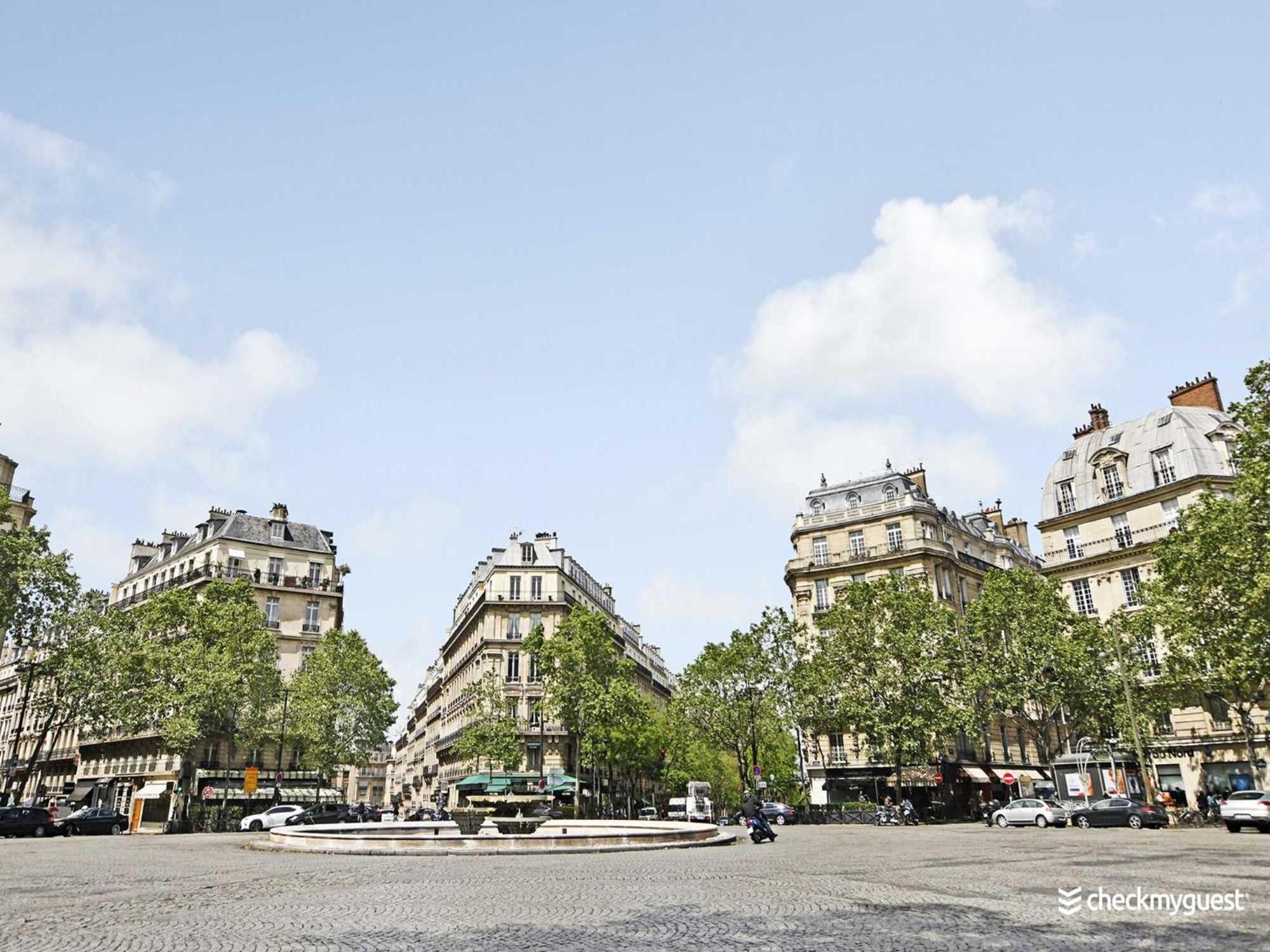 Apartment Studette View Of The Eiffel Tower Victor Hugo 2 -bail Mobilite Paris