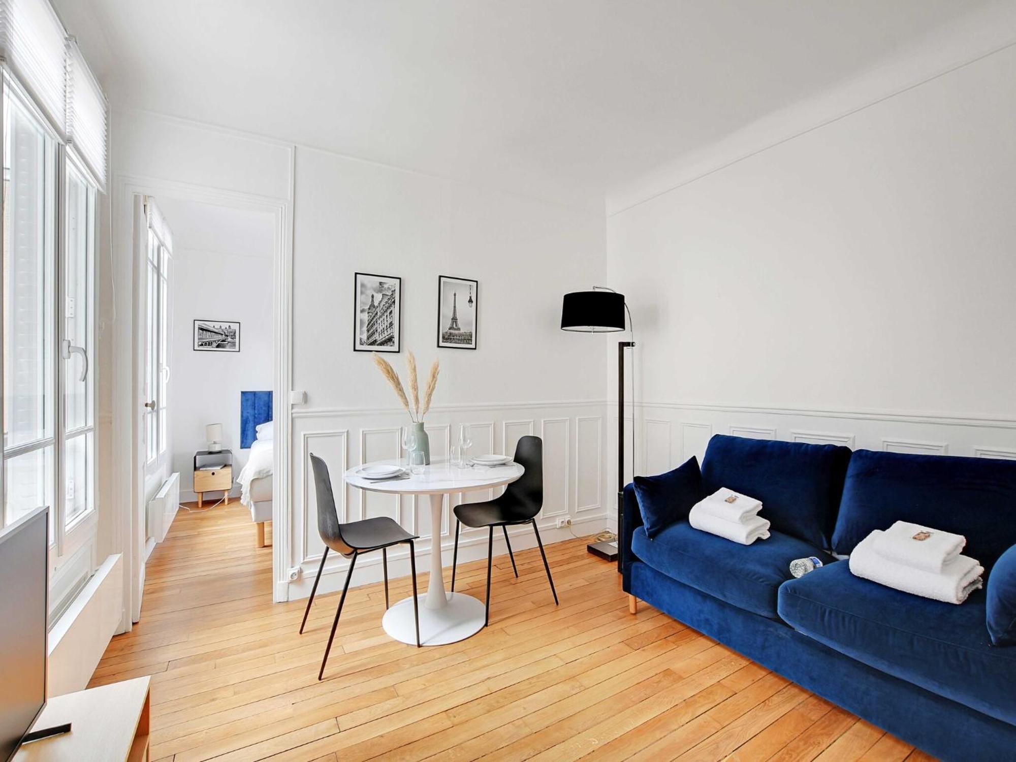 Apartment Charming Near The Eiffel Tower - Mobility Lease *
