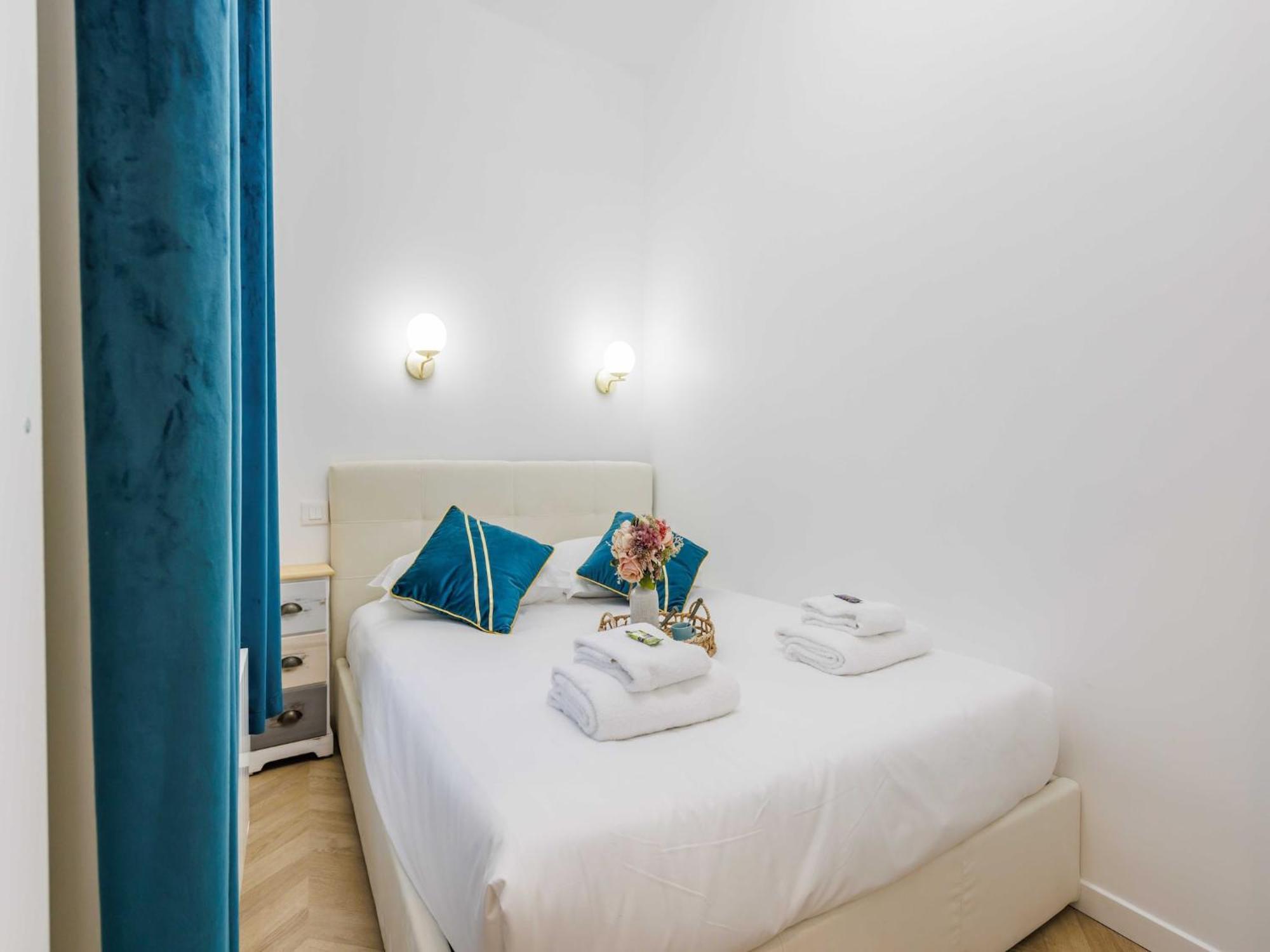 Charming In The Heart Of The 16th District - Mobility Lease