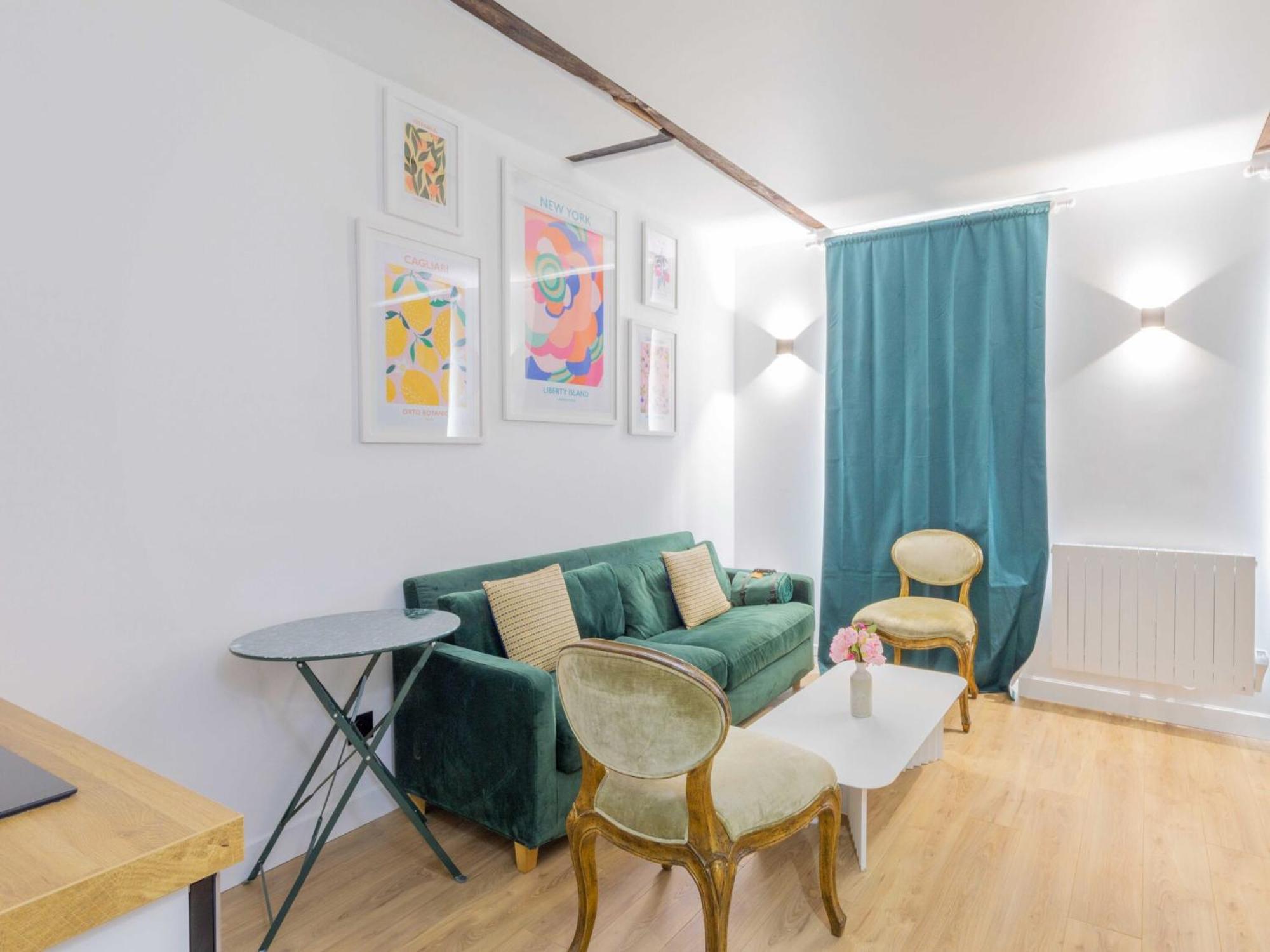 Charming Near Invalides - Mobility Lease Apartment