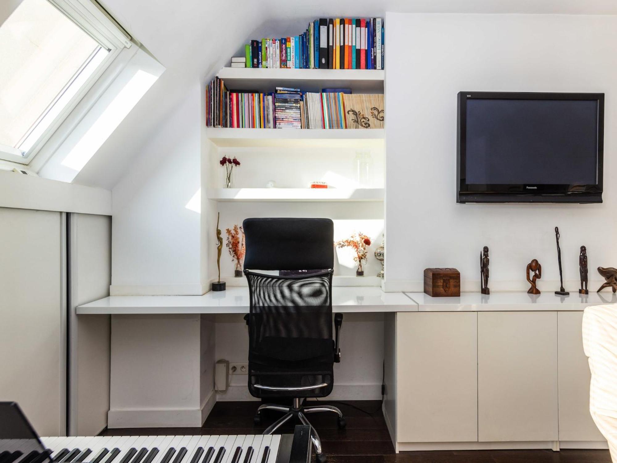 Apartment Bel Appt- Sacre-c Ur- Mobility Lease *