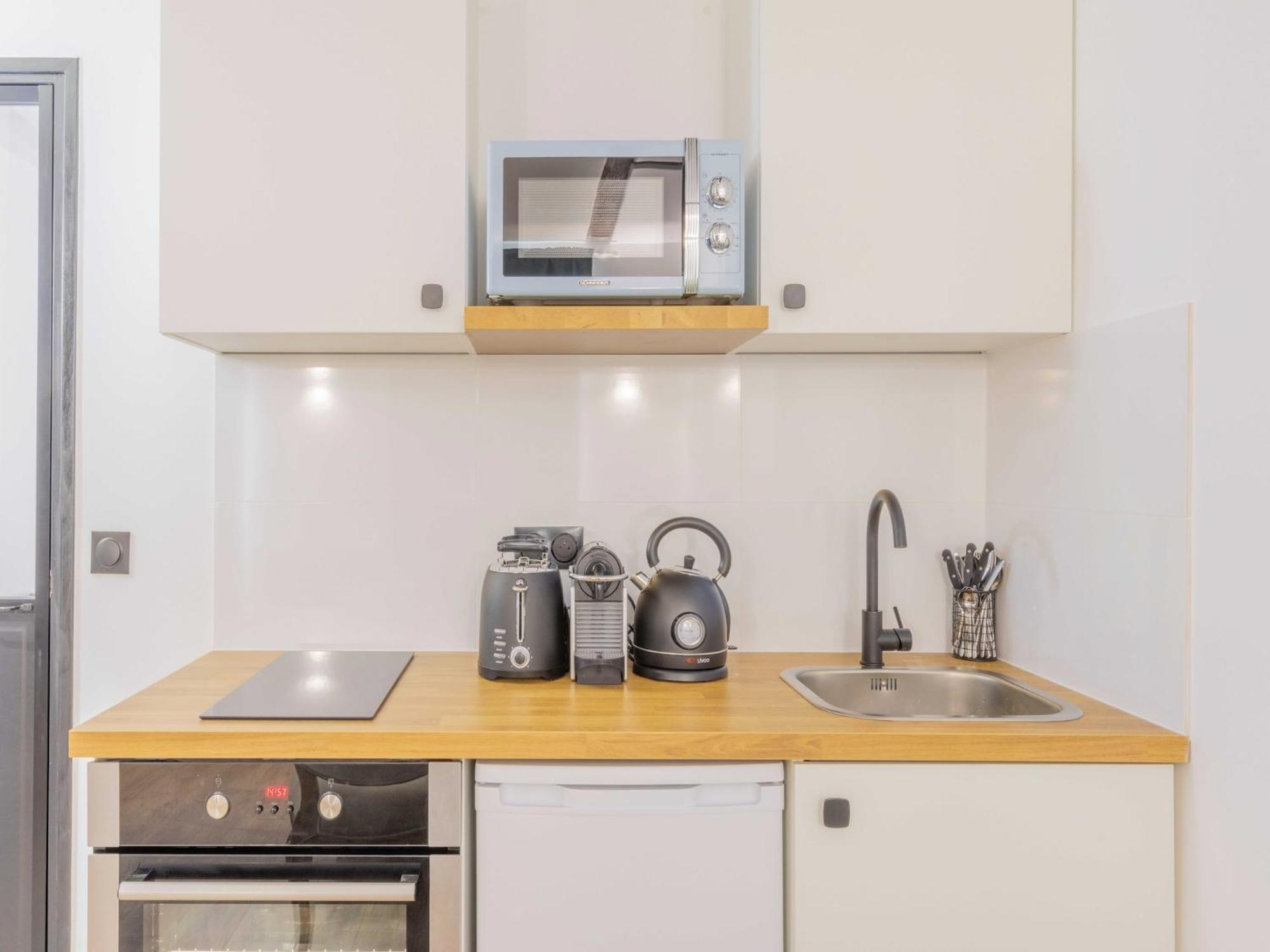 Charming Near Invalides - Mobility Lease Apartment *