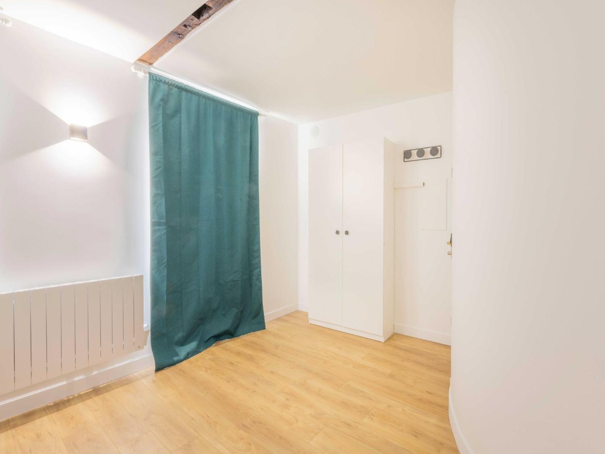 Apartment Charming Near Invalides - Mobility Lease Paris