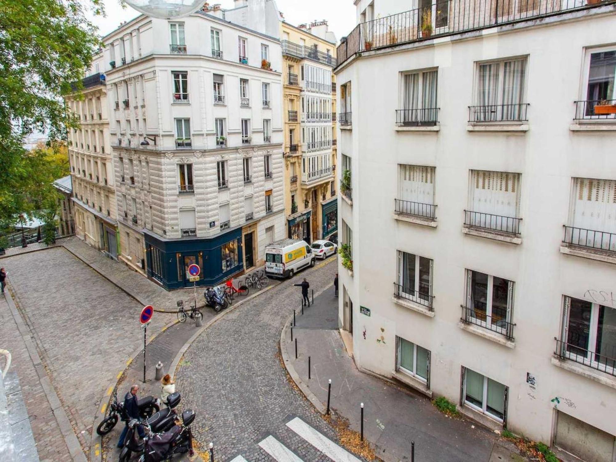 Superb Apt- 4p - Montmartre Sacre Coeur