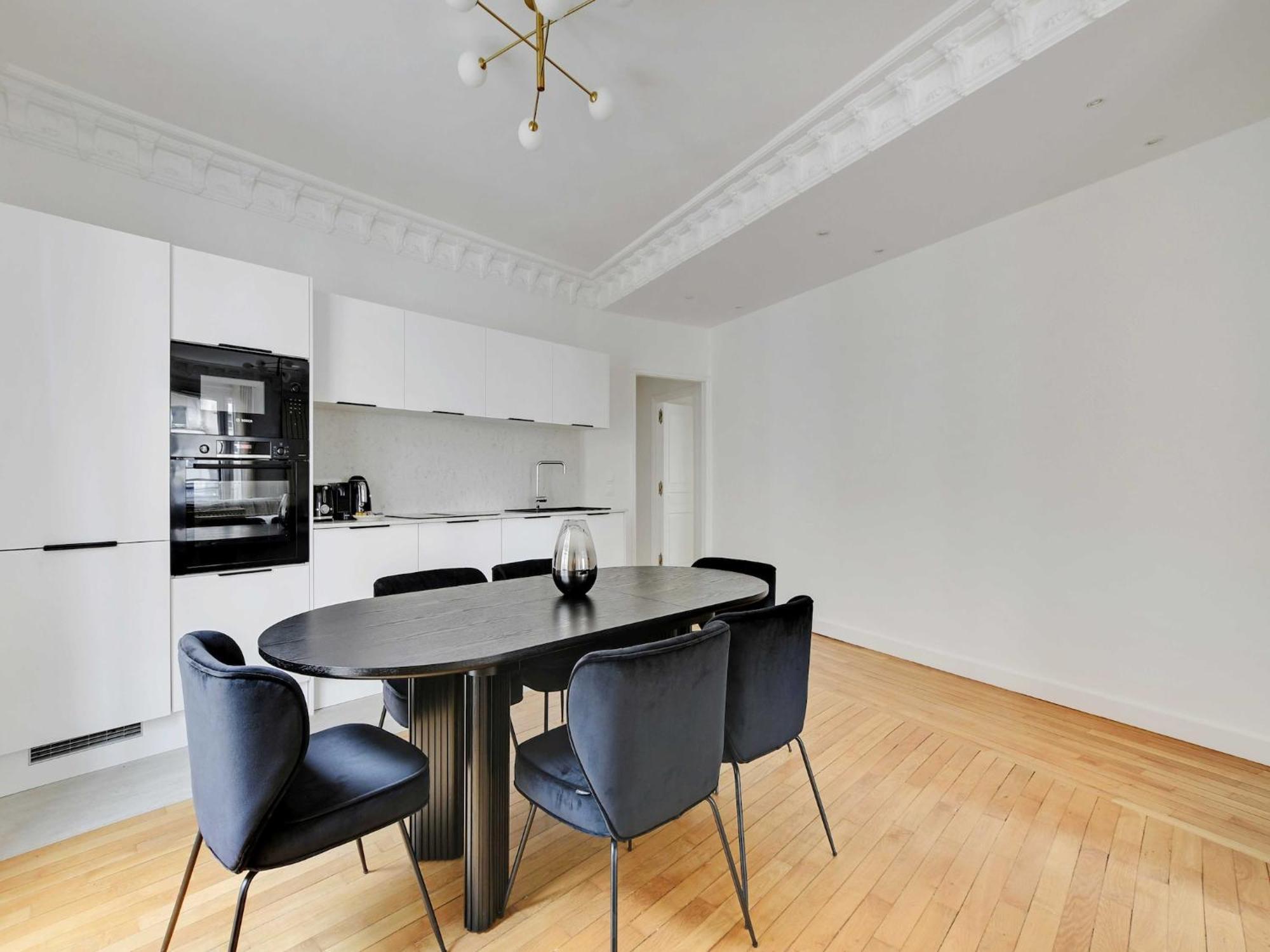 Exceptional - 3bd 6p - Trocadero Apartment *