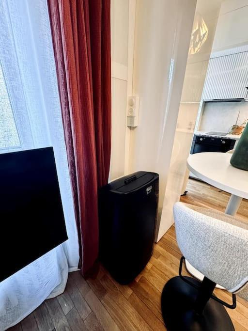 Montmartre Le Mythique Apartment Paris
