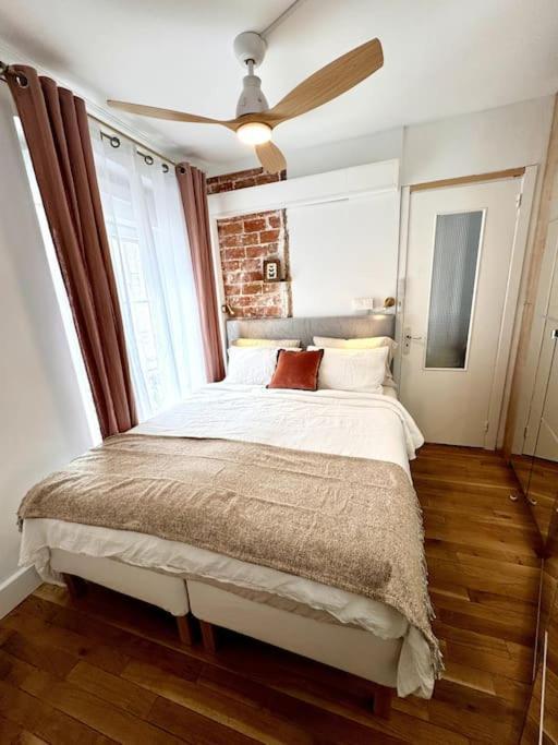Apartment Montmartre Le Mythique Paris