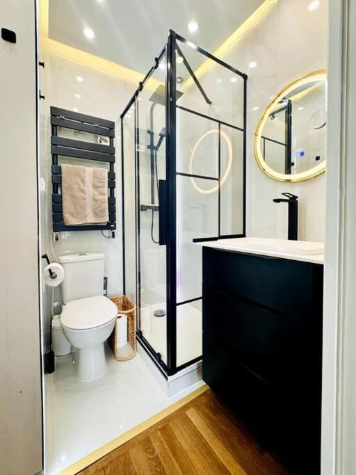 Montmartre Le Mythique Apartment Paris
