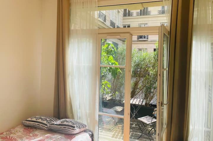 Beautiful With Terrace In 8 Apartamento Paris