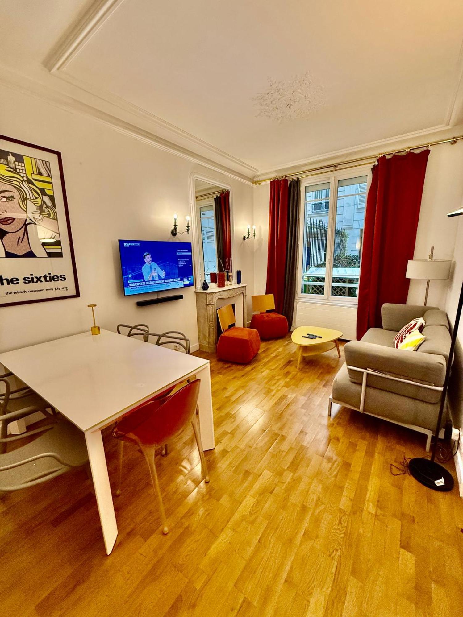 Charming 2 Bedroom With Huge Private Terrace Apartamento Paris