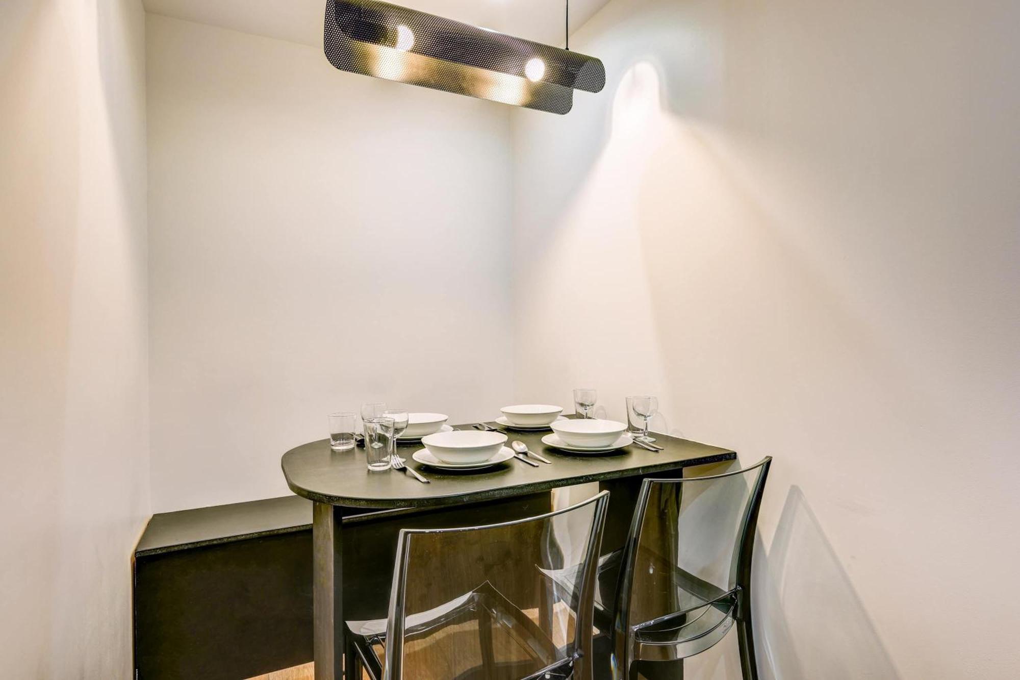 Apartment Modern And Renovated Next To Sacre-coeur