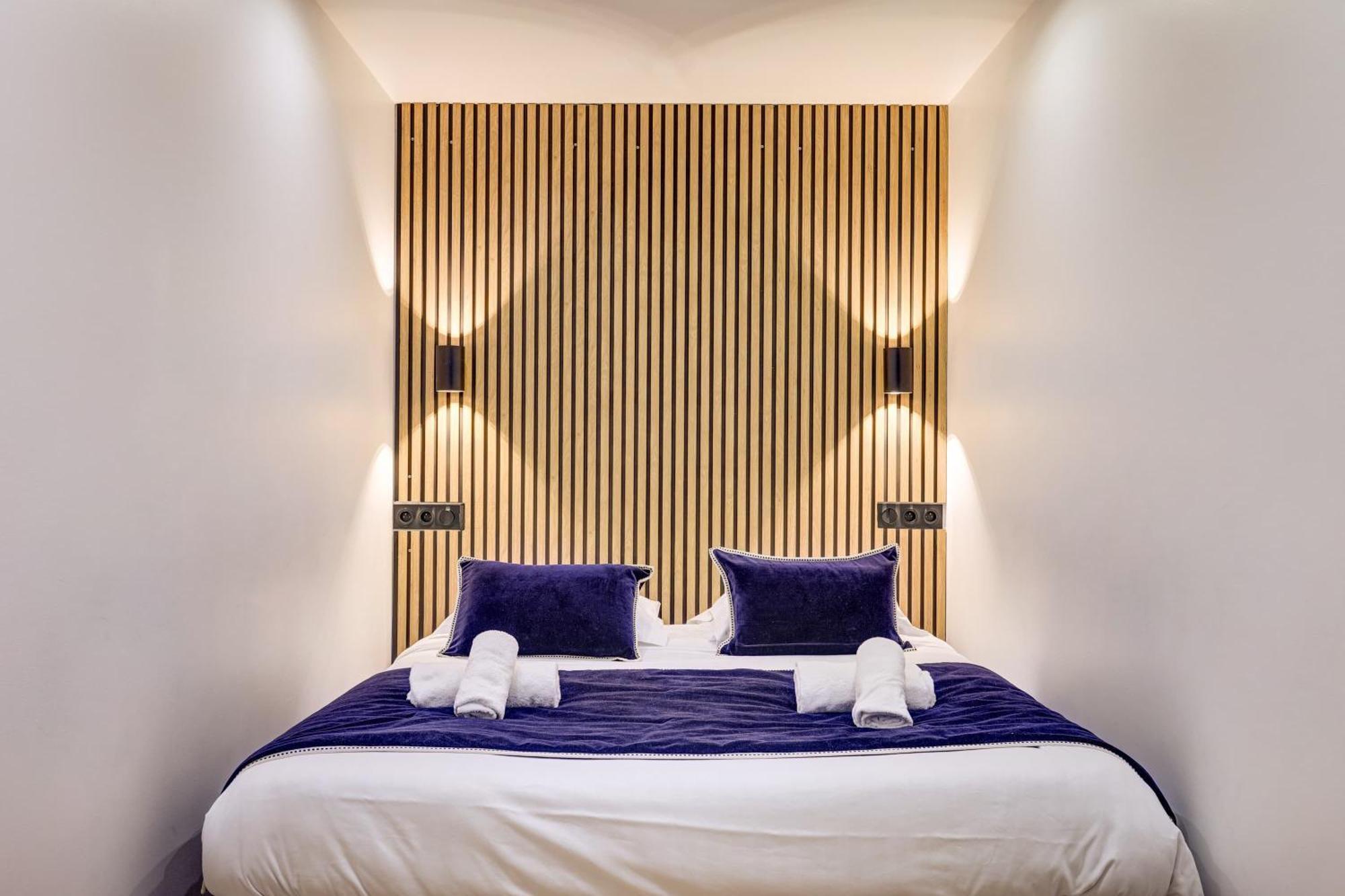 Modern And Renovated Next To Sacre-coeur Apartment Paris