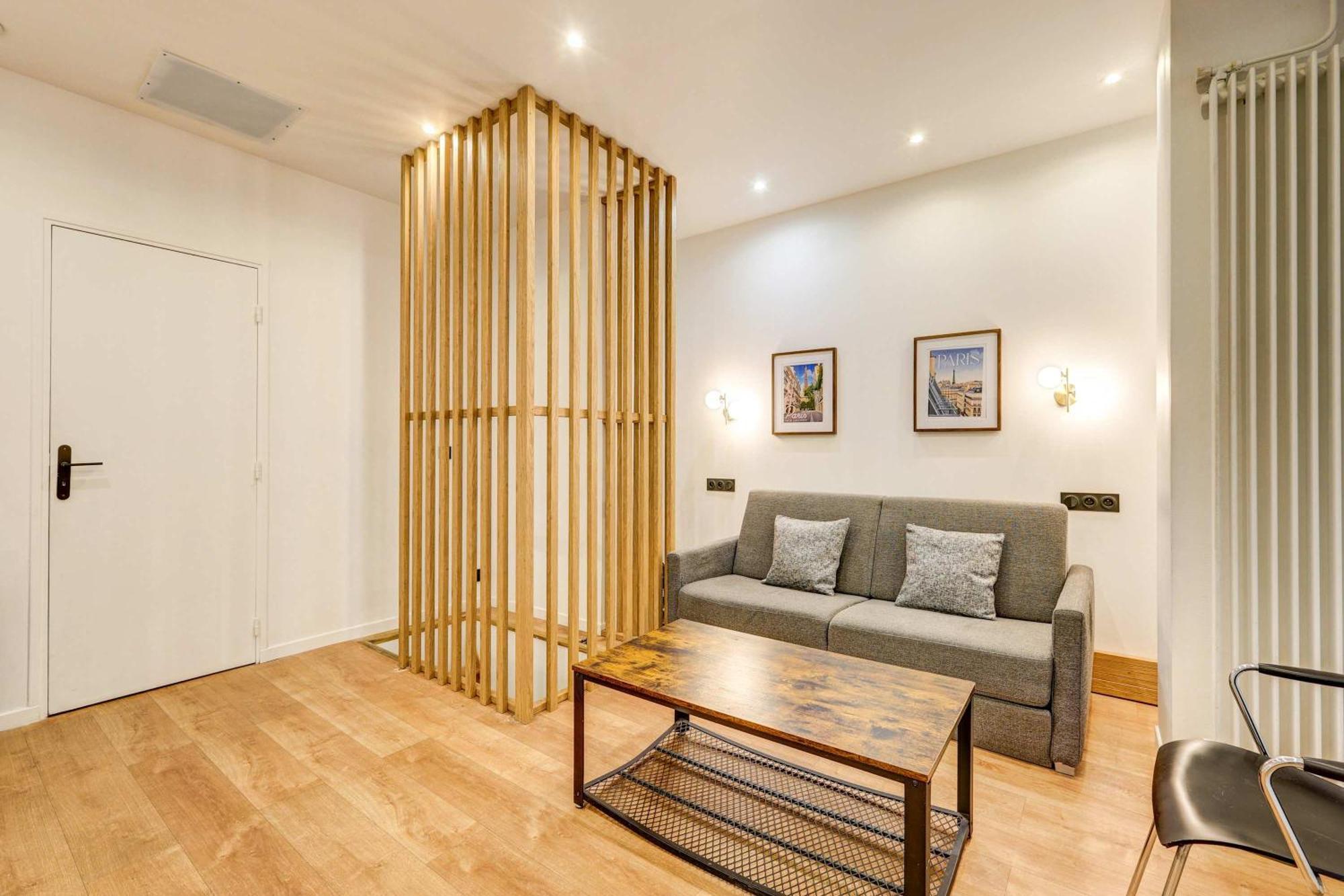 Modern And Renovated Next To Sacre-coeur Apartment *