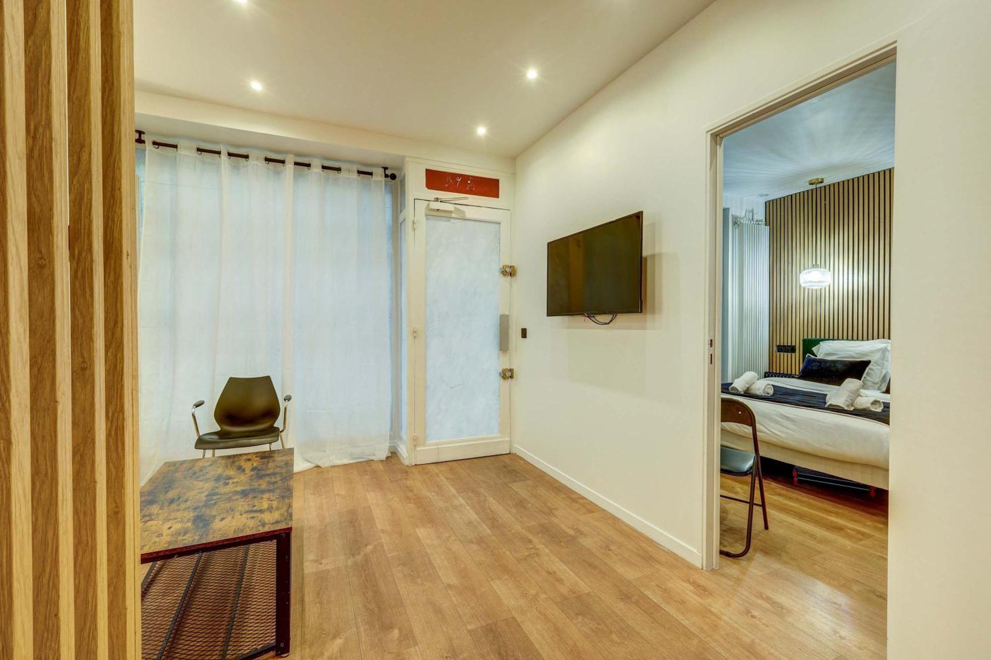 Modern And Renovated Next To Sacre-coeur *