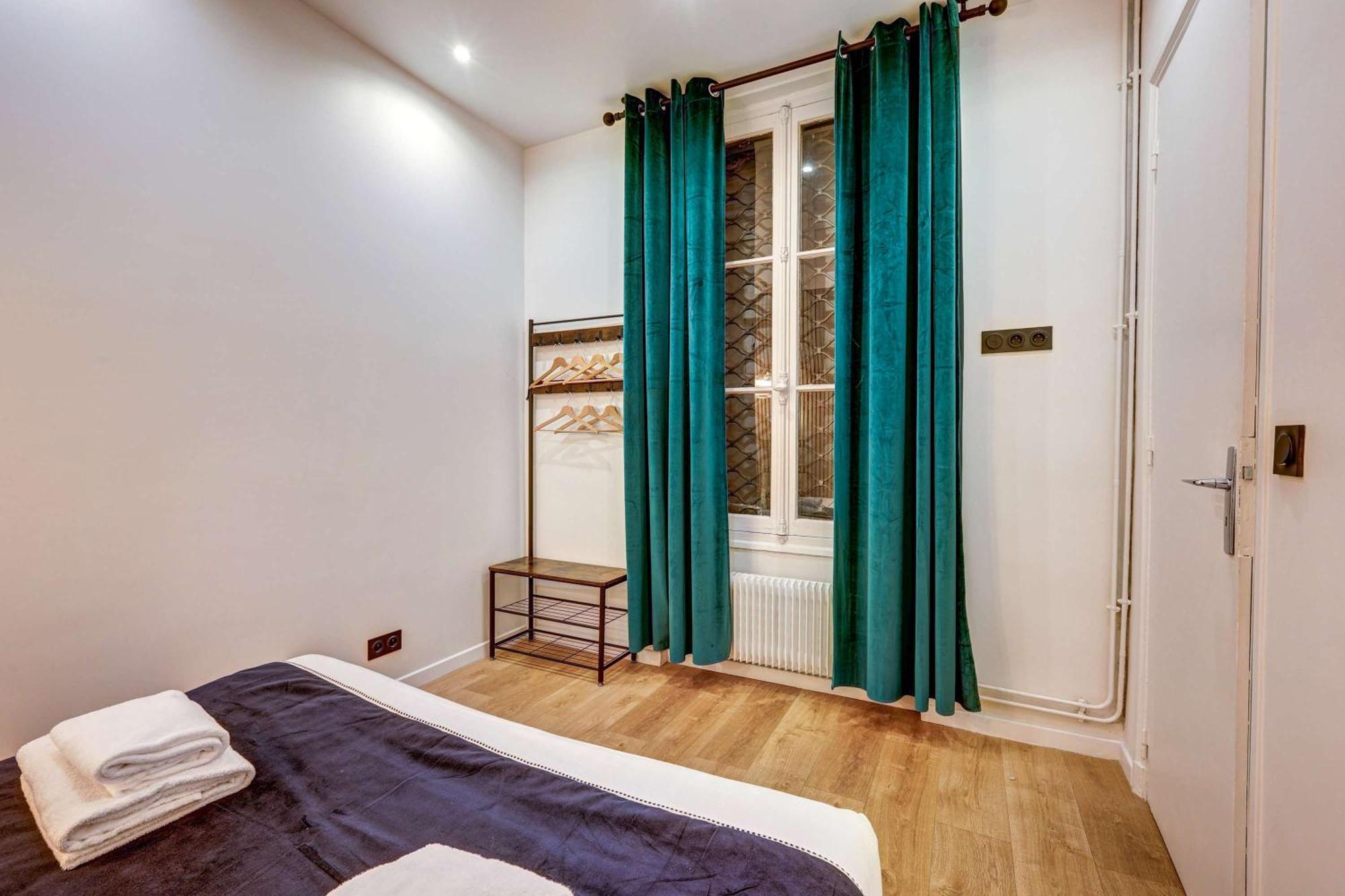 Cozy And Modern Next To Sacre-coeur *