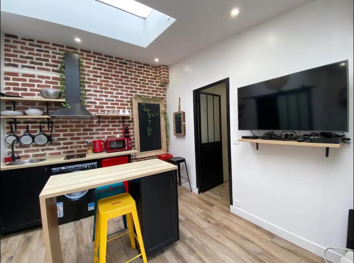 Apartment B2 Beautiful House In 7th, 2-4g By Eiffel Tower Paris
