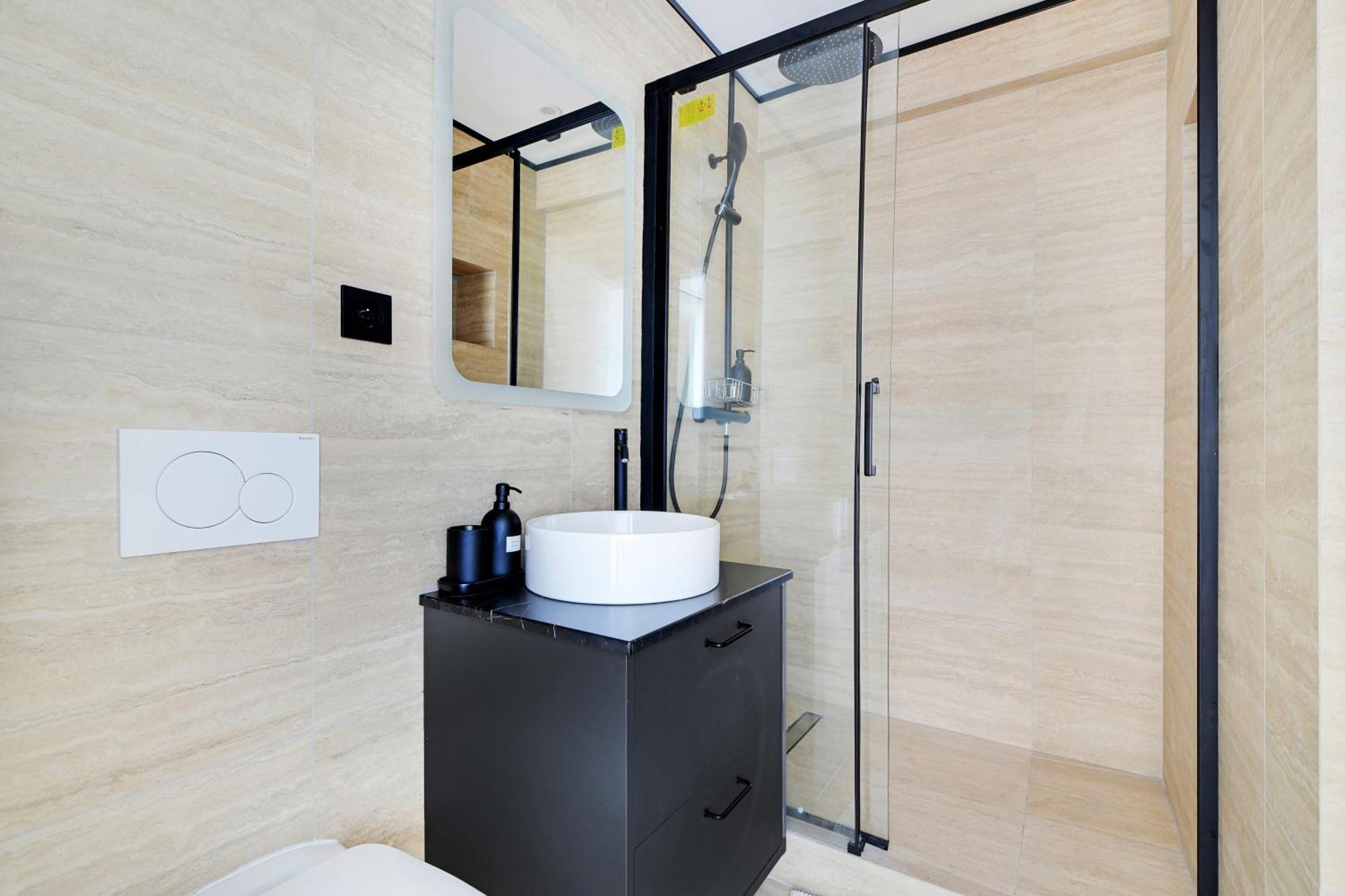 La Maison Bizot 53 By Ecoflats Apartment Paris
