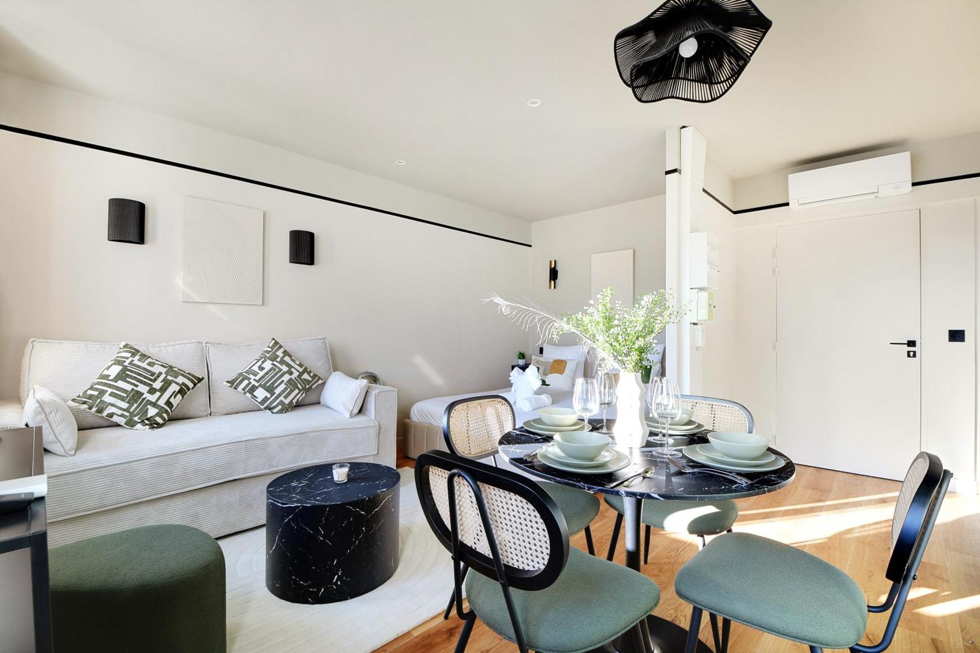 La Maison Bizot 51 T1 By Ecoflats Apartment